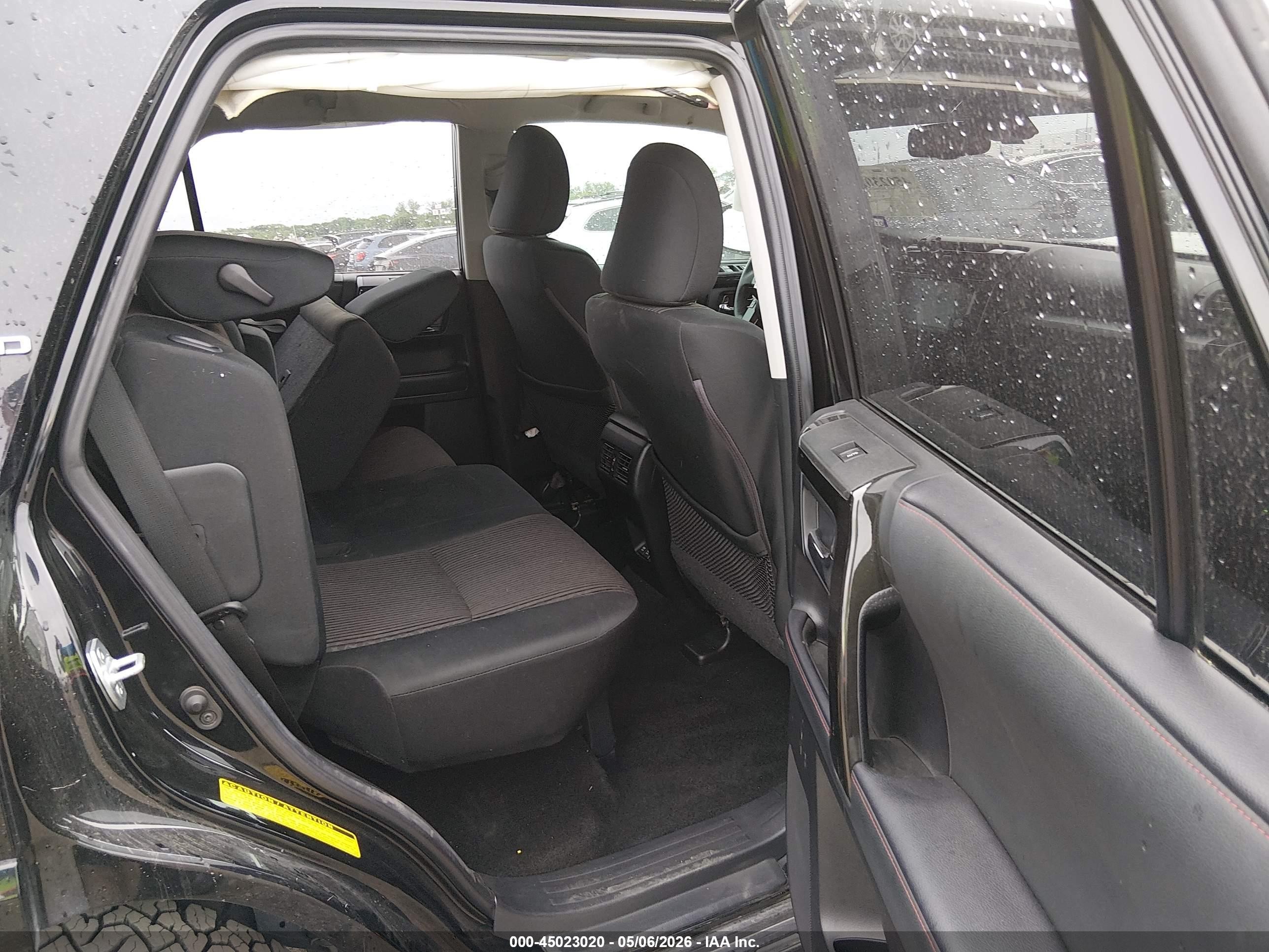 2021 Toyota 4runner Trd Off Road Черный vin: JTEPU5JR6M5930356