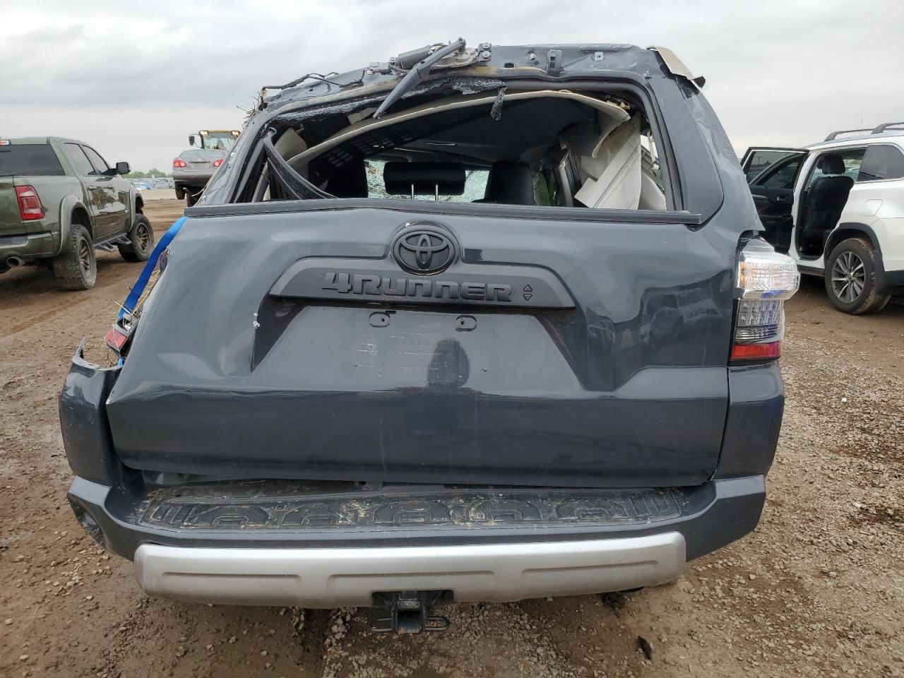 2024 Toyota 4runner Sr5 Premium Gray vin: JTERU5JRXR6282966