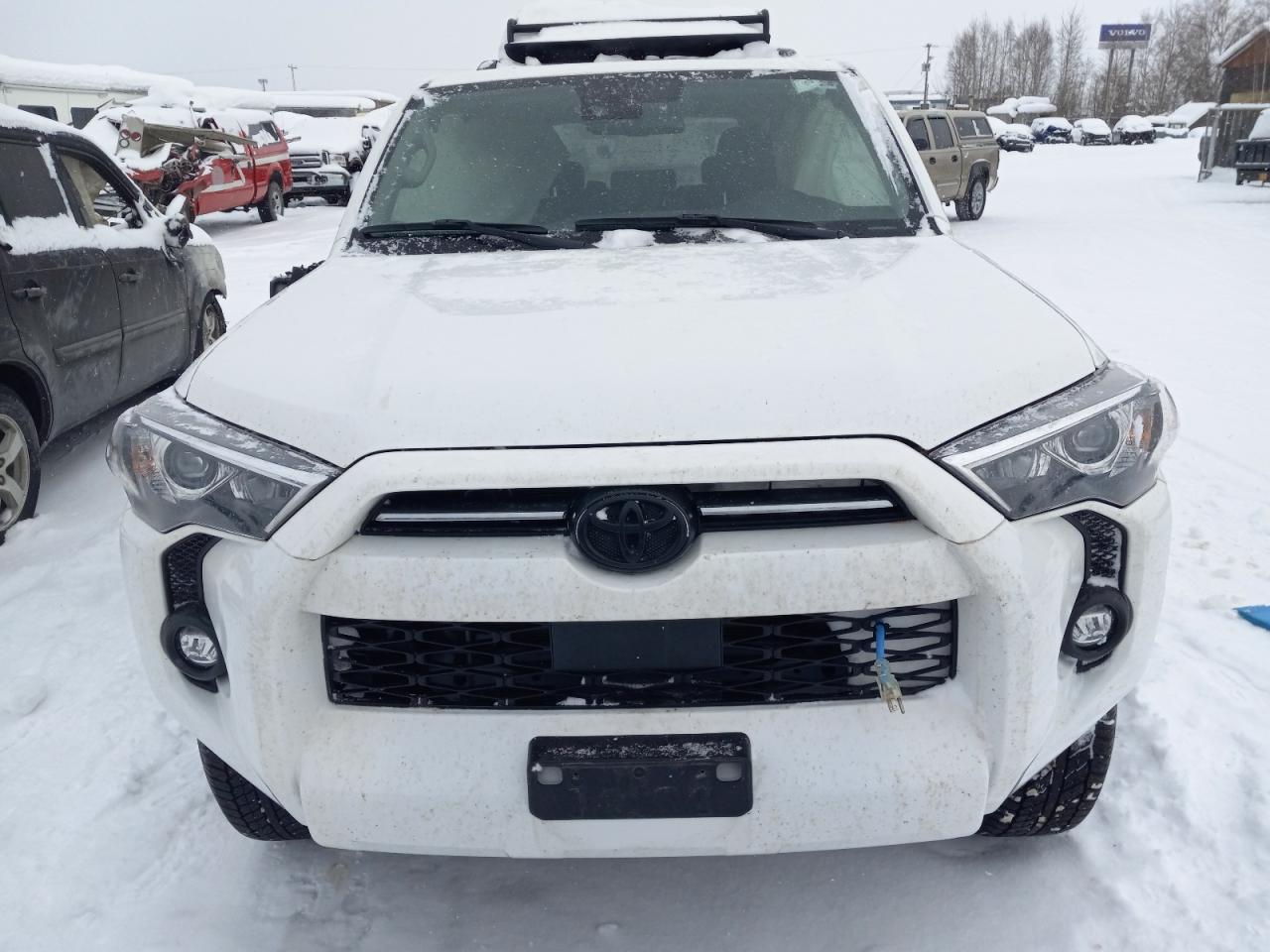 2022 Toyota 4runner Trail White vin: JTETU5JR5N6000569