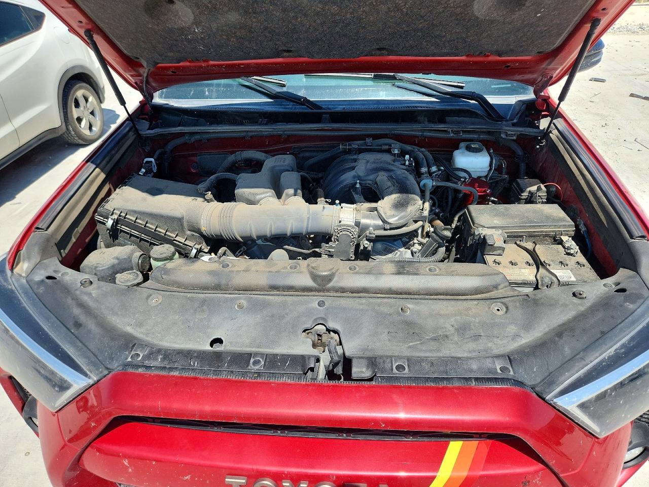 2023 Toyota 4runner 40th Anniversary Special Edition Red vin: JTEUU5JR0P6169454