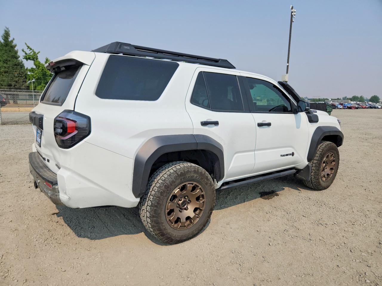2025 Toyota 4runner Trailhunter Hv White vin: JTEVB5BR8S5006560