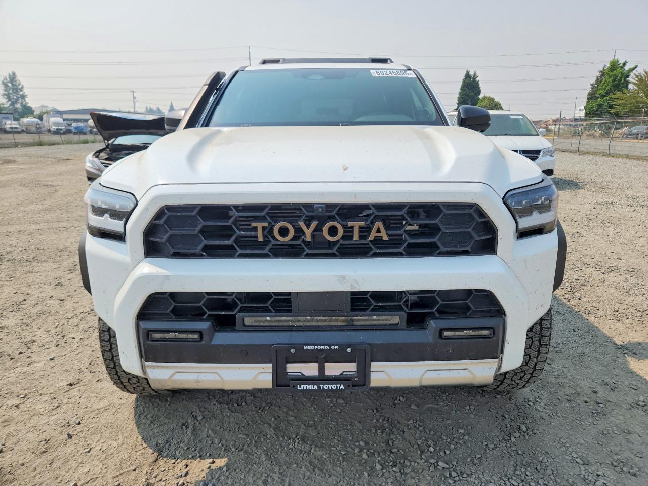 2025 Toyota 4runner Trailhunter Hv White vin: JTEVB5BR8S5006560