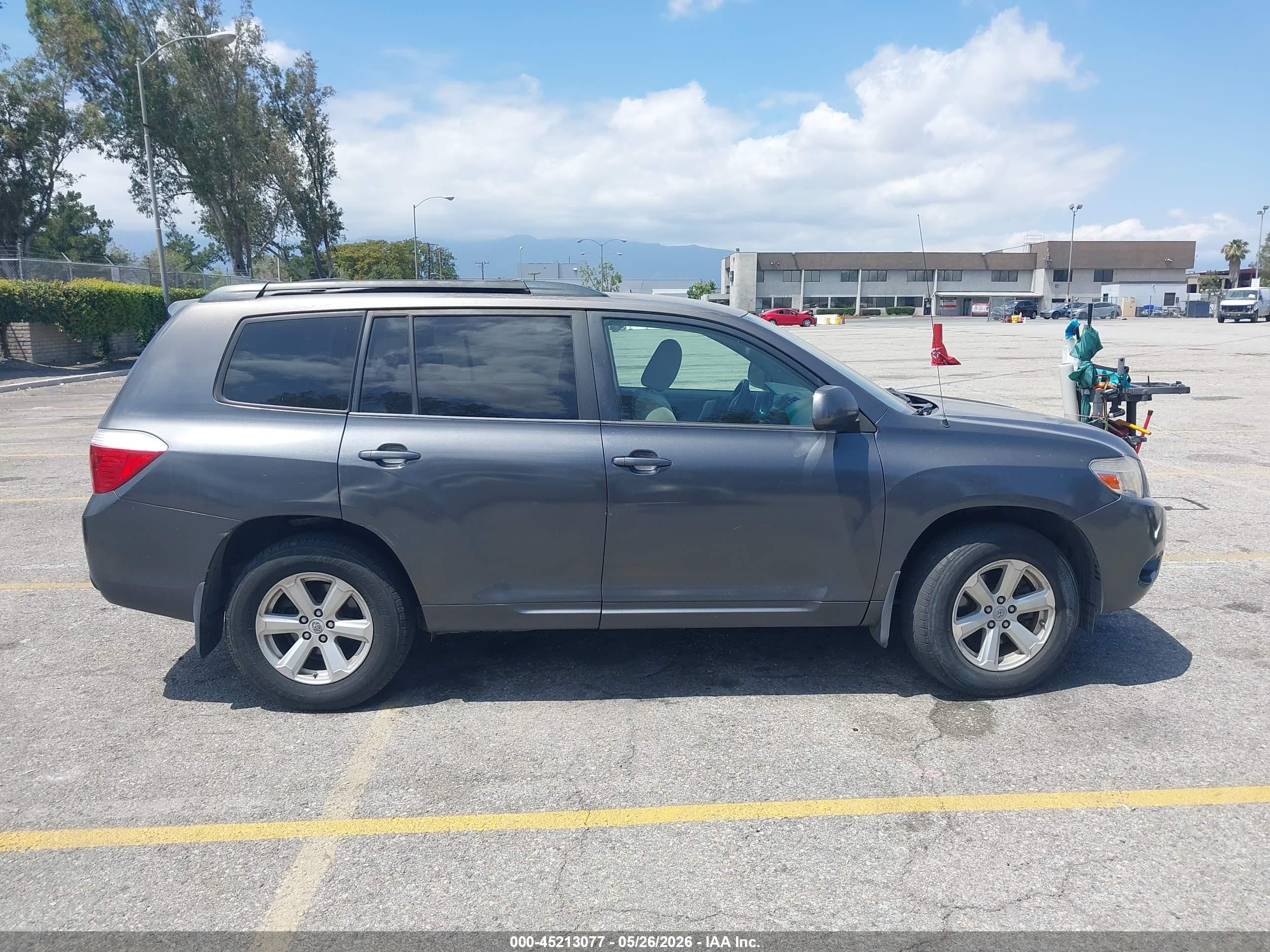 2010 Toyota Highlander   Gray vin: JTEZA3EHXA2012016