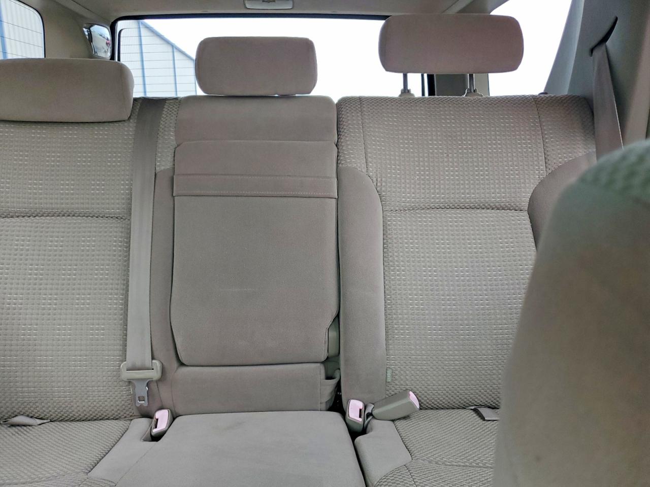 2004 Toyota 4runner Sr5 Tan vin: JTEZT14R448003175