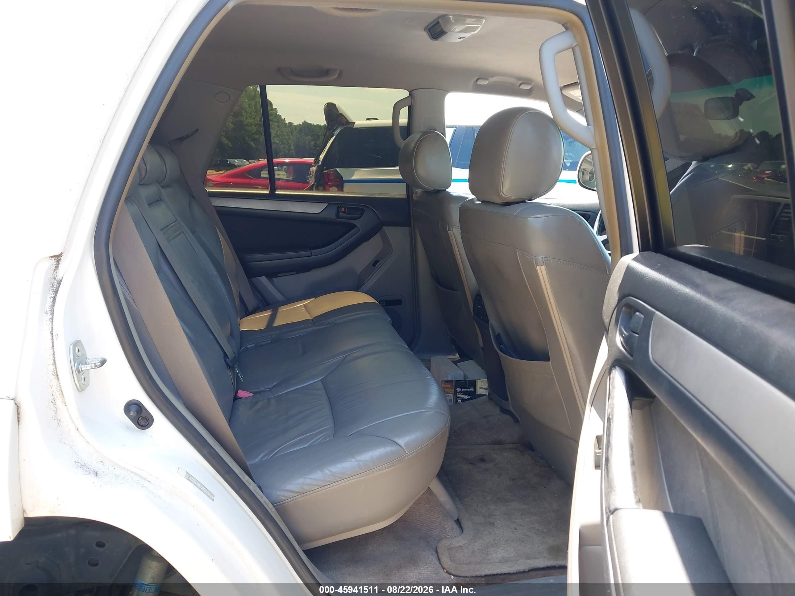 2005 Toyota 4runner Sr5 Sport V8 White vin: JTEZT14R450020283