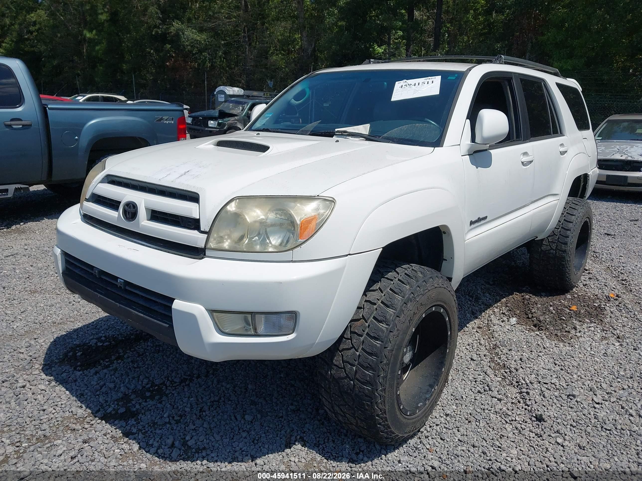 2005 Toyota 4runner Sr5 Sport V8 White vin: JTEZT14R450020283