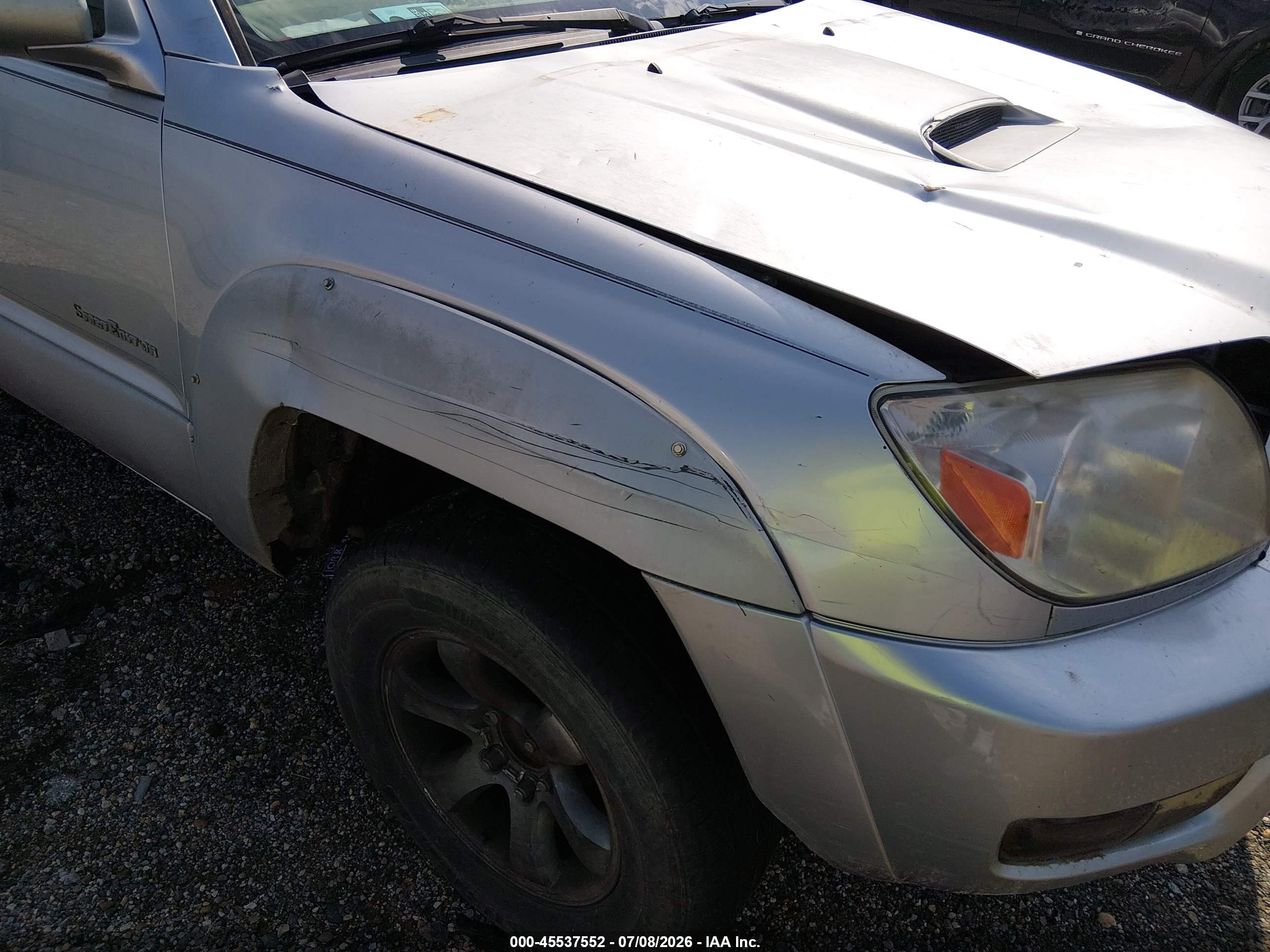 2004 Toyota 4runner Sr5 Sport V8 Silver vin: JTEZT14R948003902
