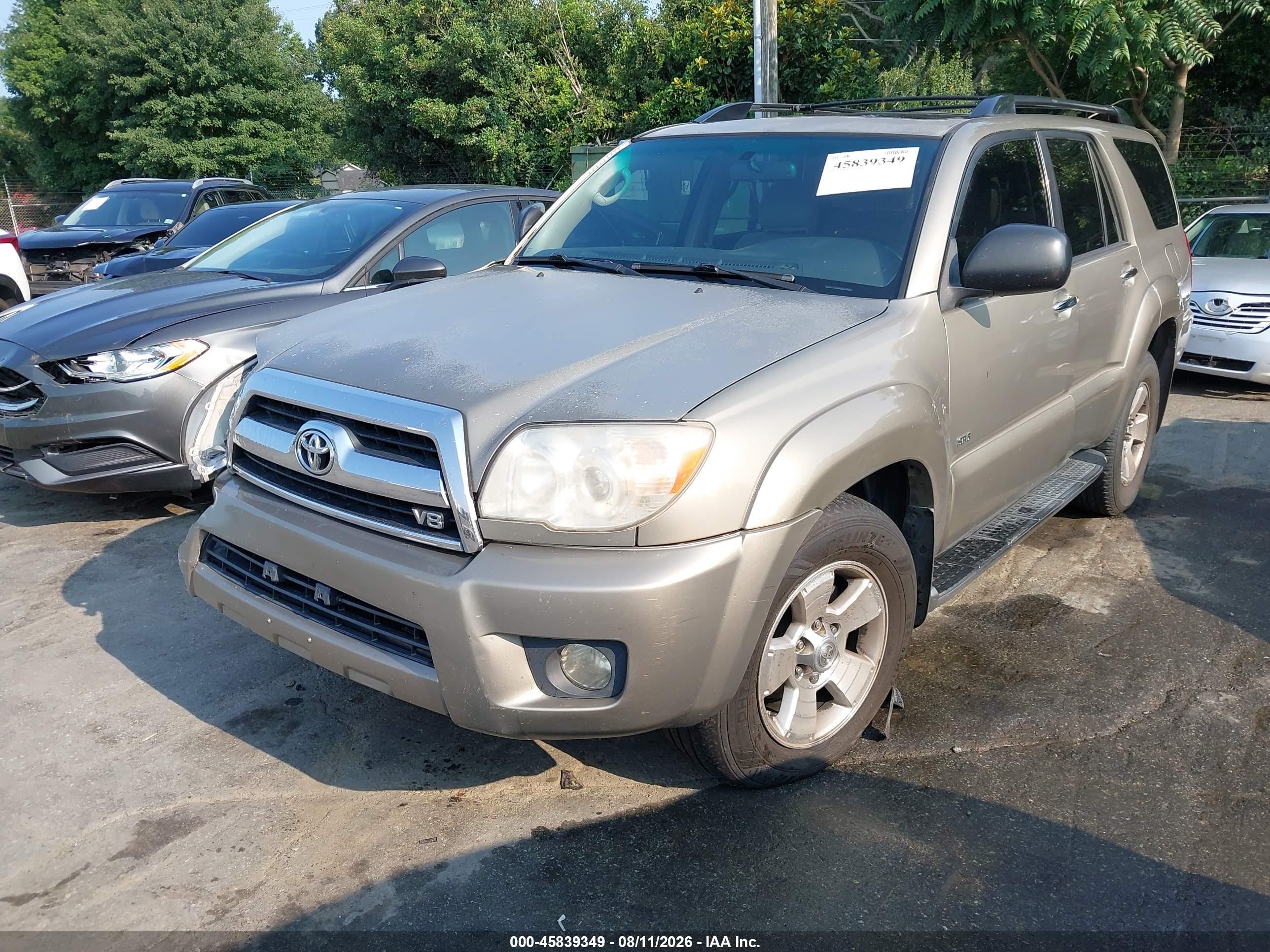 2006 Toyota 4runner Sr5 V8 Gold vin: JTEZT14RX68008982