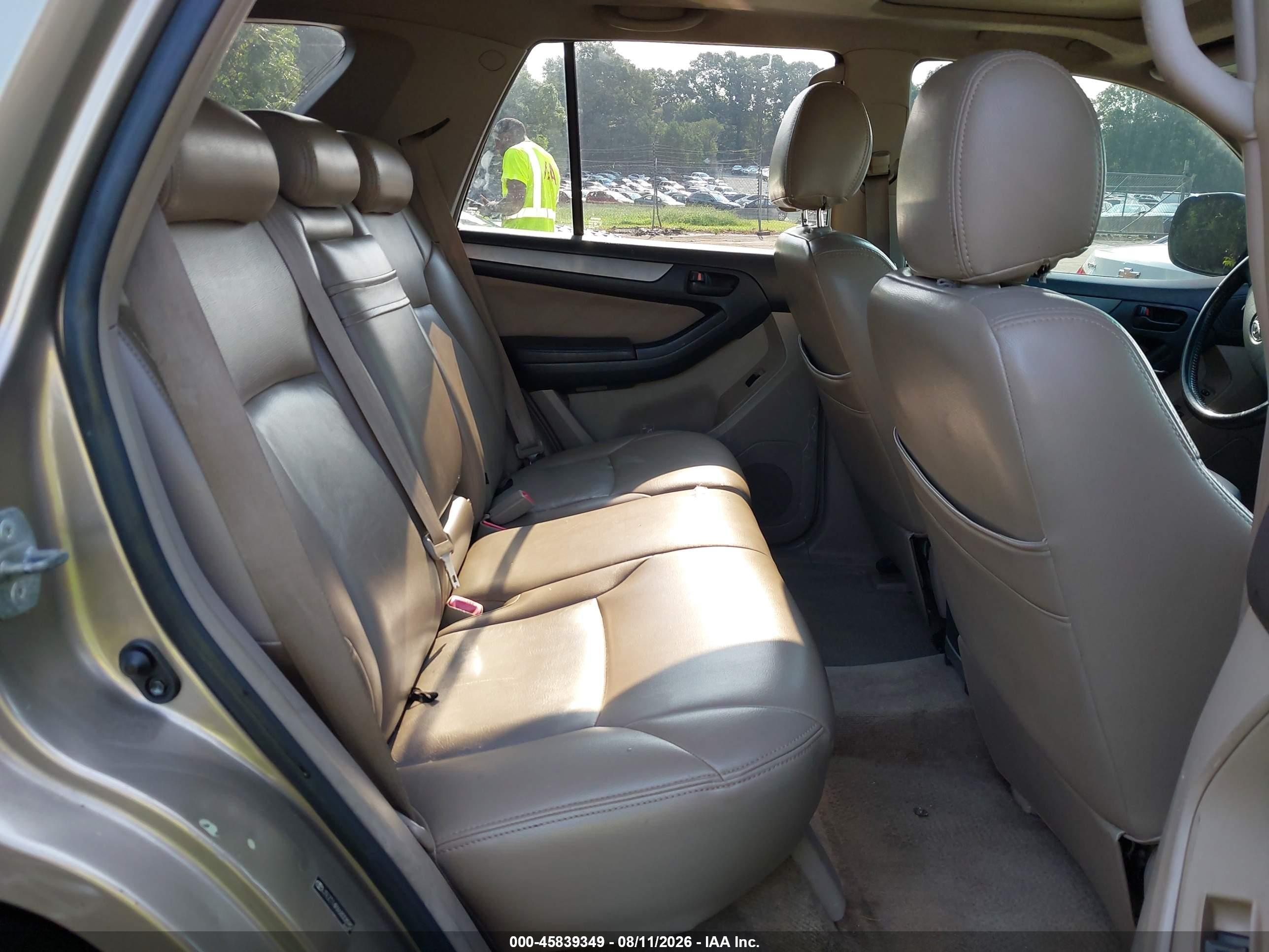 2006 Toyota 4runner Sr5 V8 Gold vin: JTEZT14RX68008982