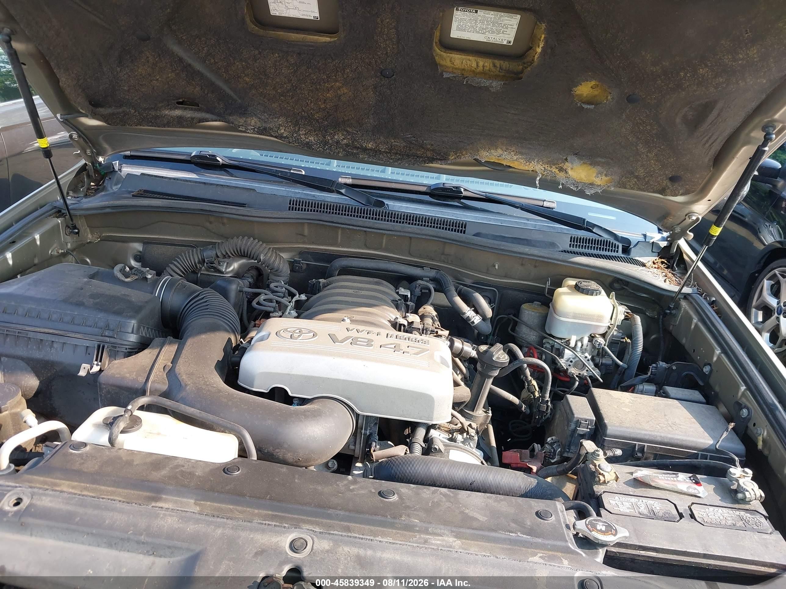 2006 Toyota 4runner Sr5 V8 Gold vin: JTEZT14RX68008982