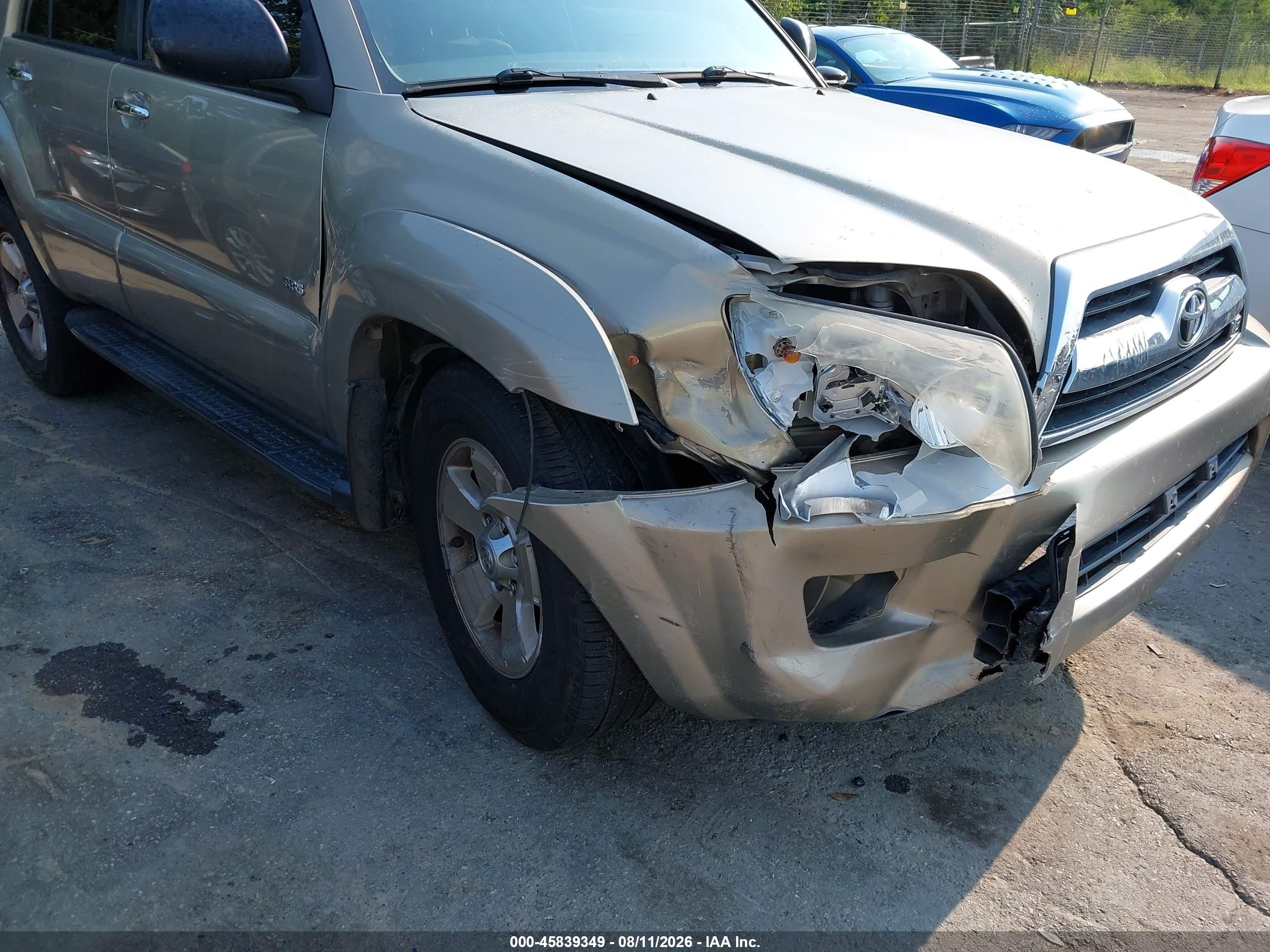 2006 Toyota 4runner Sr5 V8 Gold vin: JTEZT14RX68008982