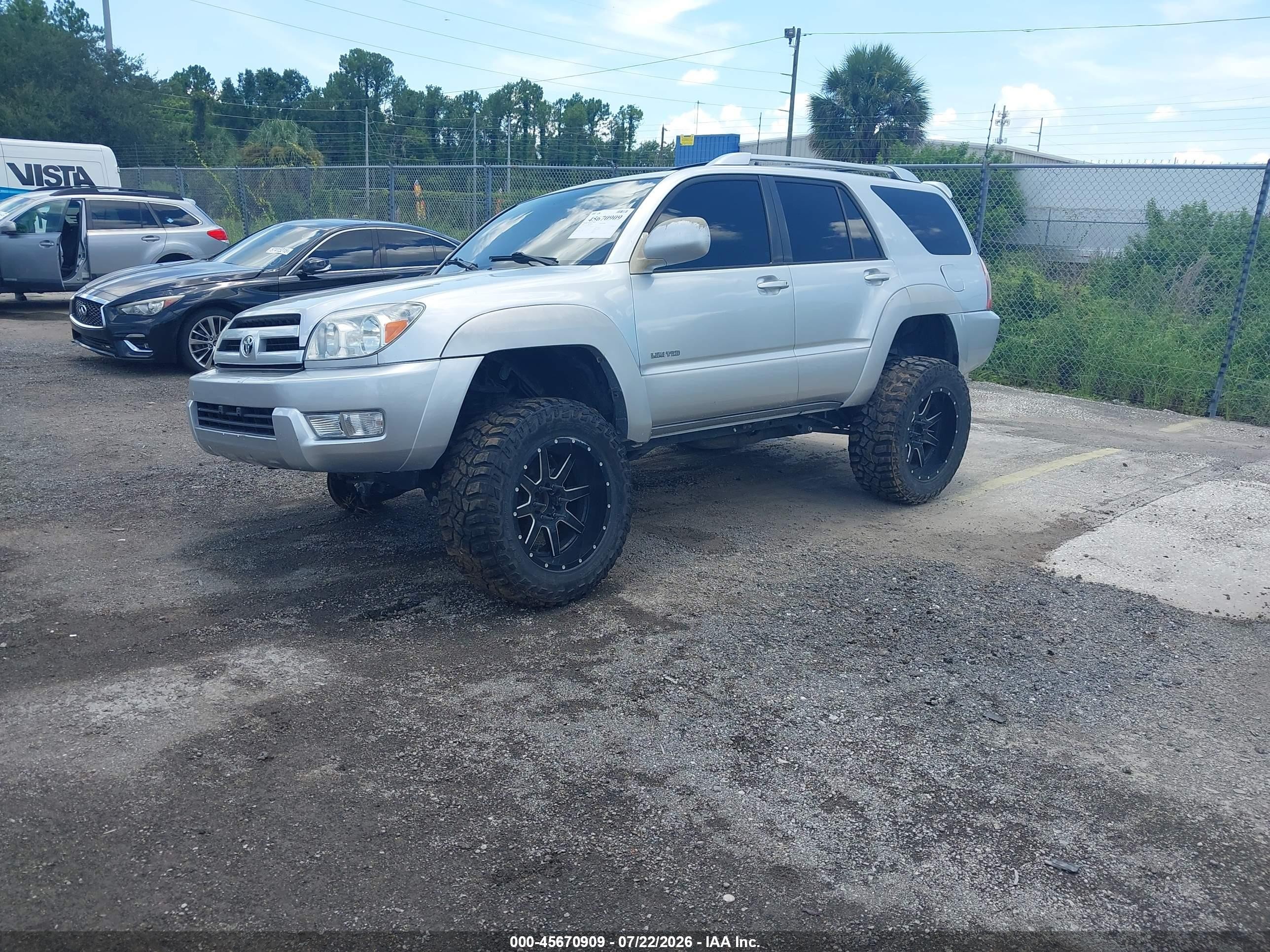 2003 Toyota 4runner Limited V8 Серебряный vin: JTEZT17R230007959