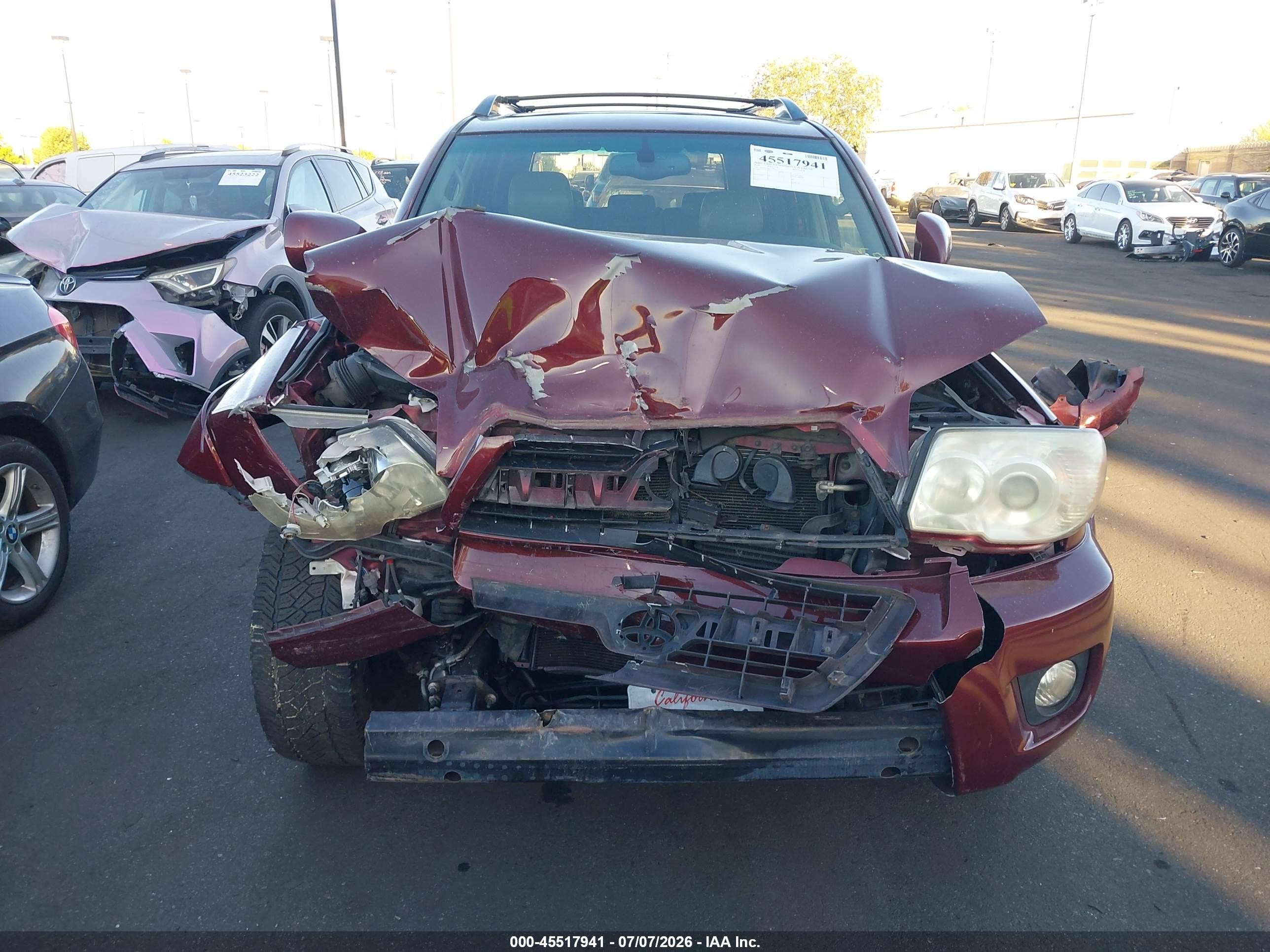 2006 Toyota 4runner Limited V8 Burgundy vin: JTEZT17R668010322