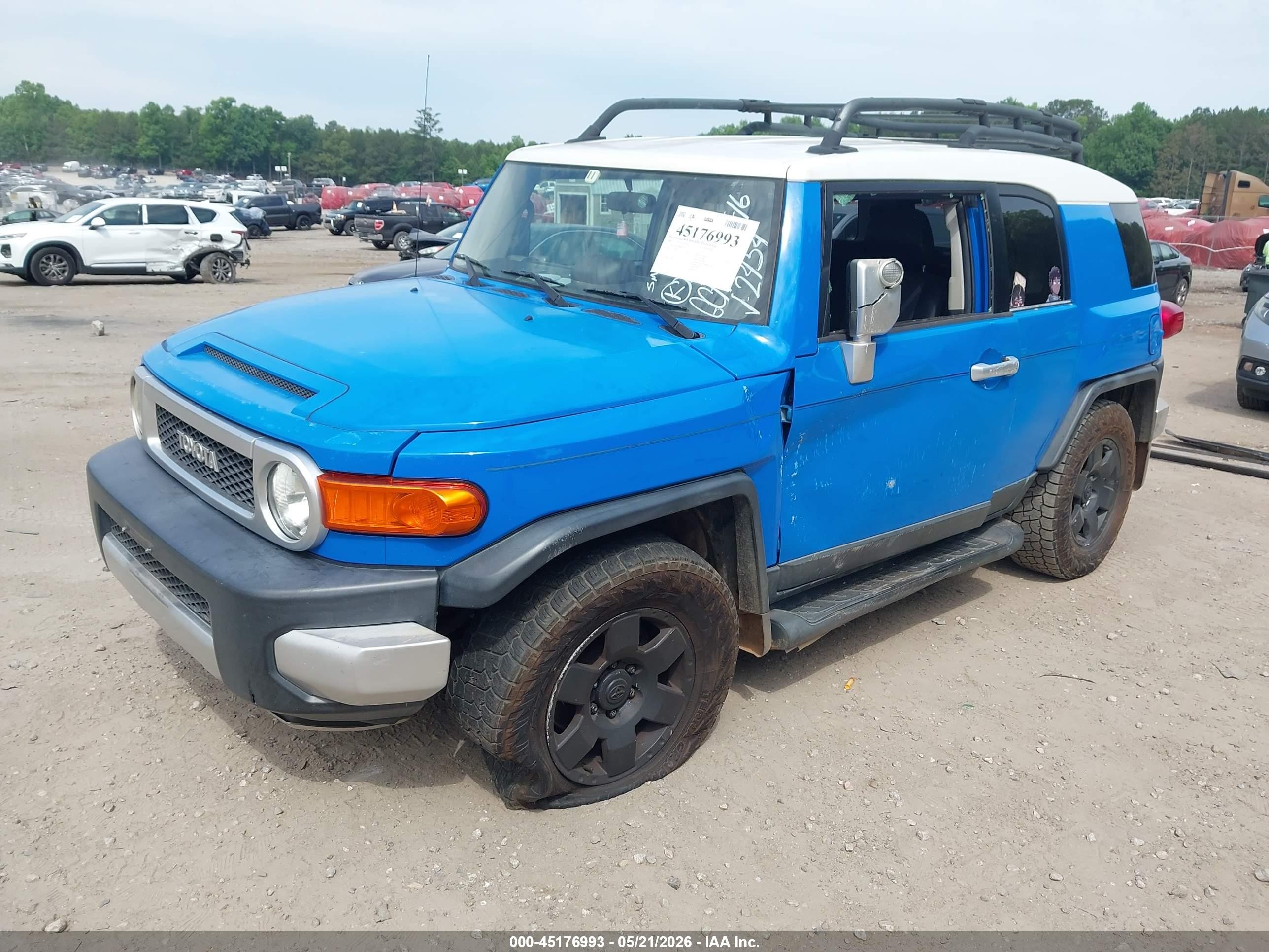 2007 Toyota Fj Cruiser   Blue vin: JTEZU11F070002454