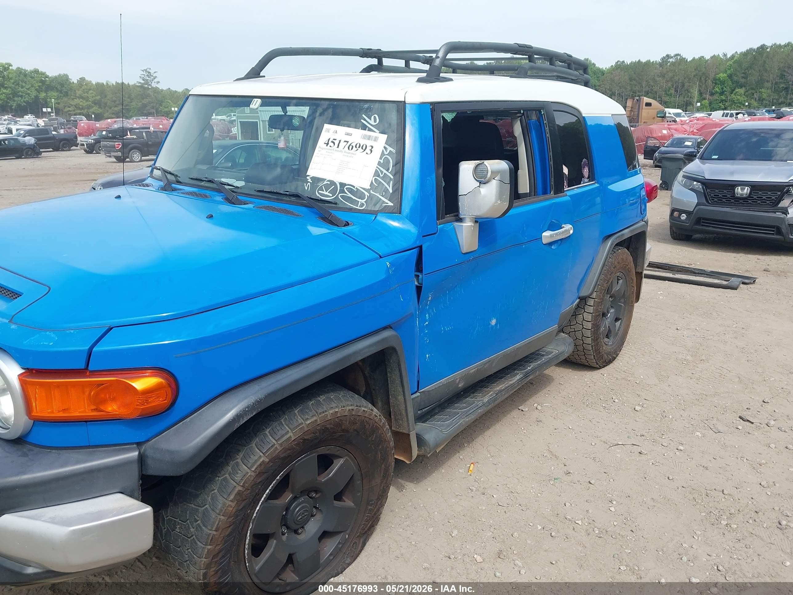 2007 Toyota Fj Cruiser   Blue vin: JTEZU11F070002454