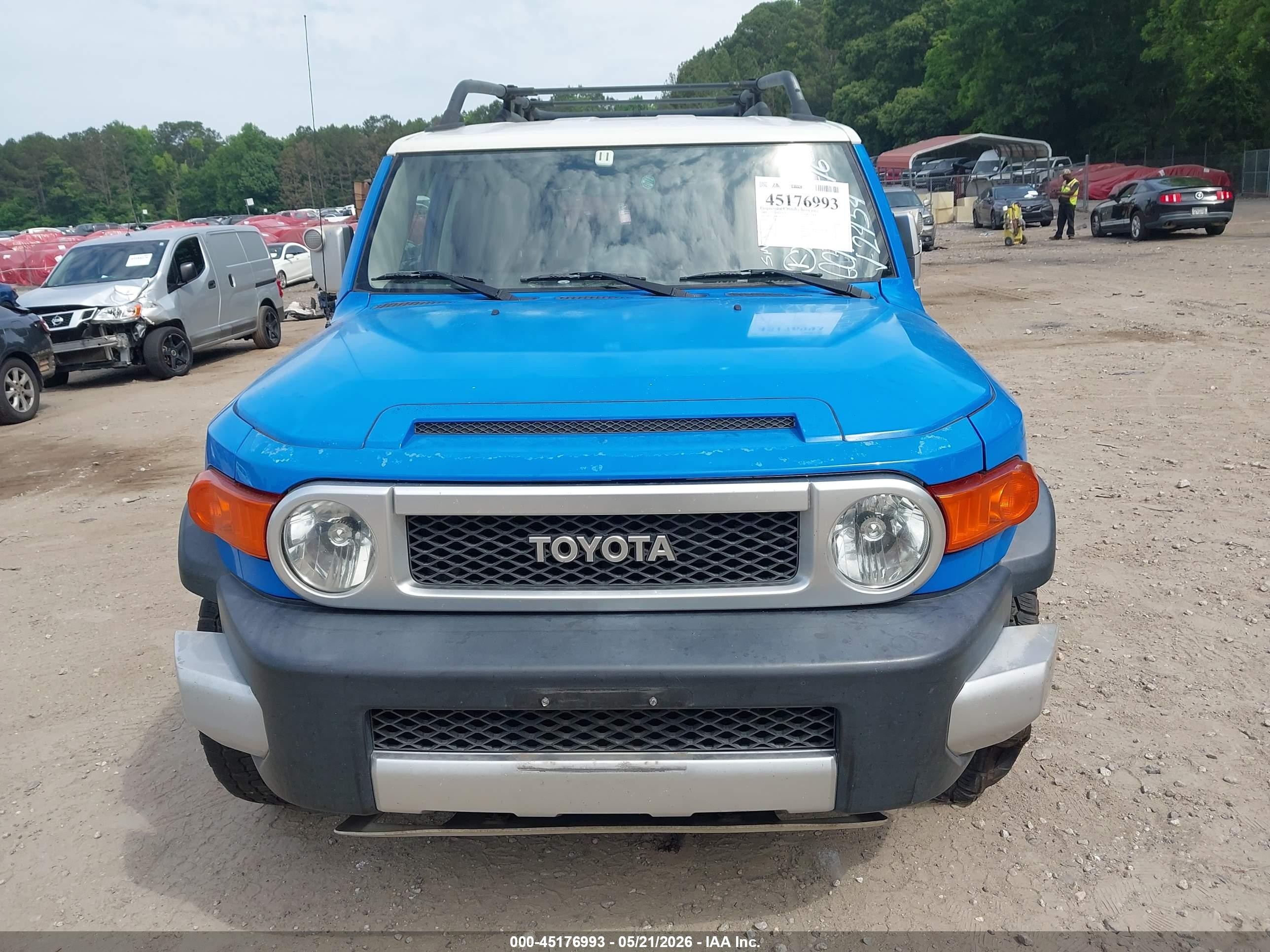 2007 Toyota Fj Cruiser   Blue vin: JTEZU11F070002454