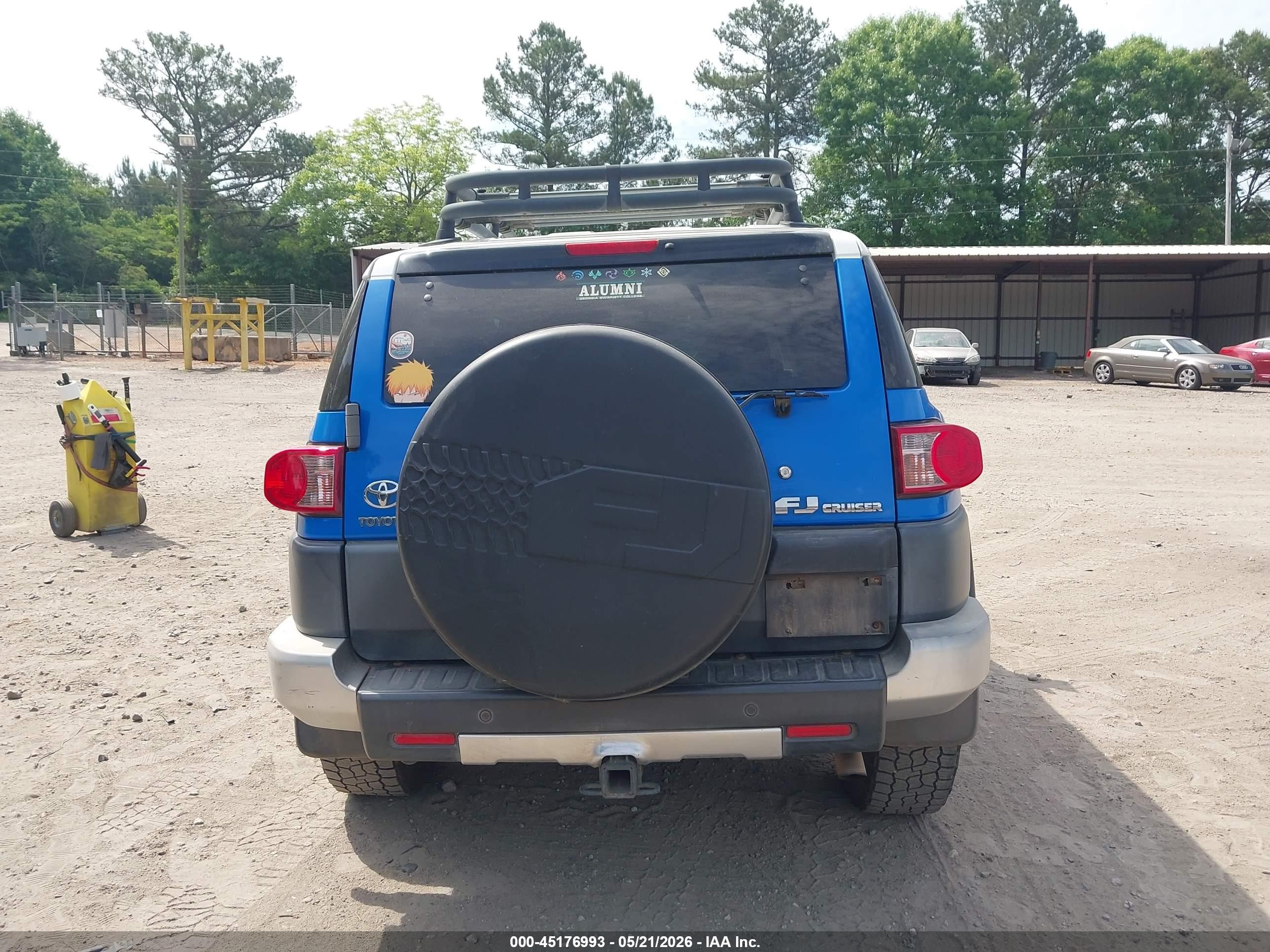 2007 Toyota Fj Cruiser   Blue vin: JTEZU11F070002454