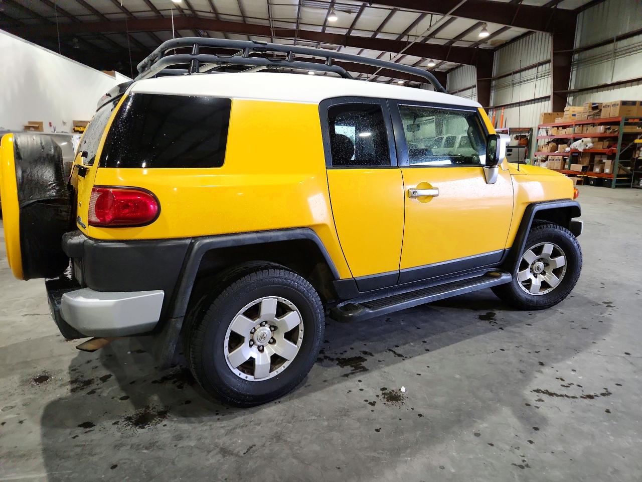 2008 Toyota Fj Cruiser Base Yellow vin: JTEZU11F08K007451