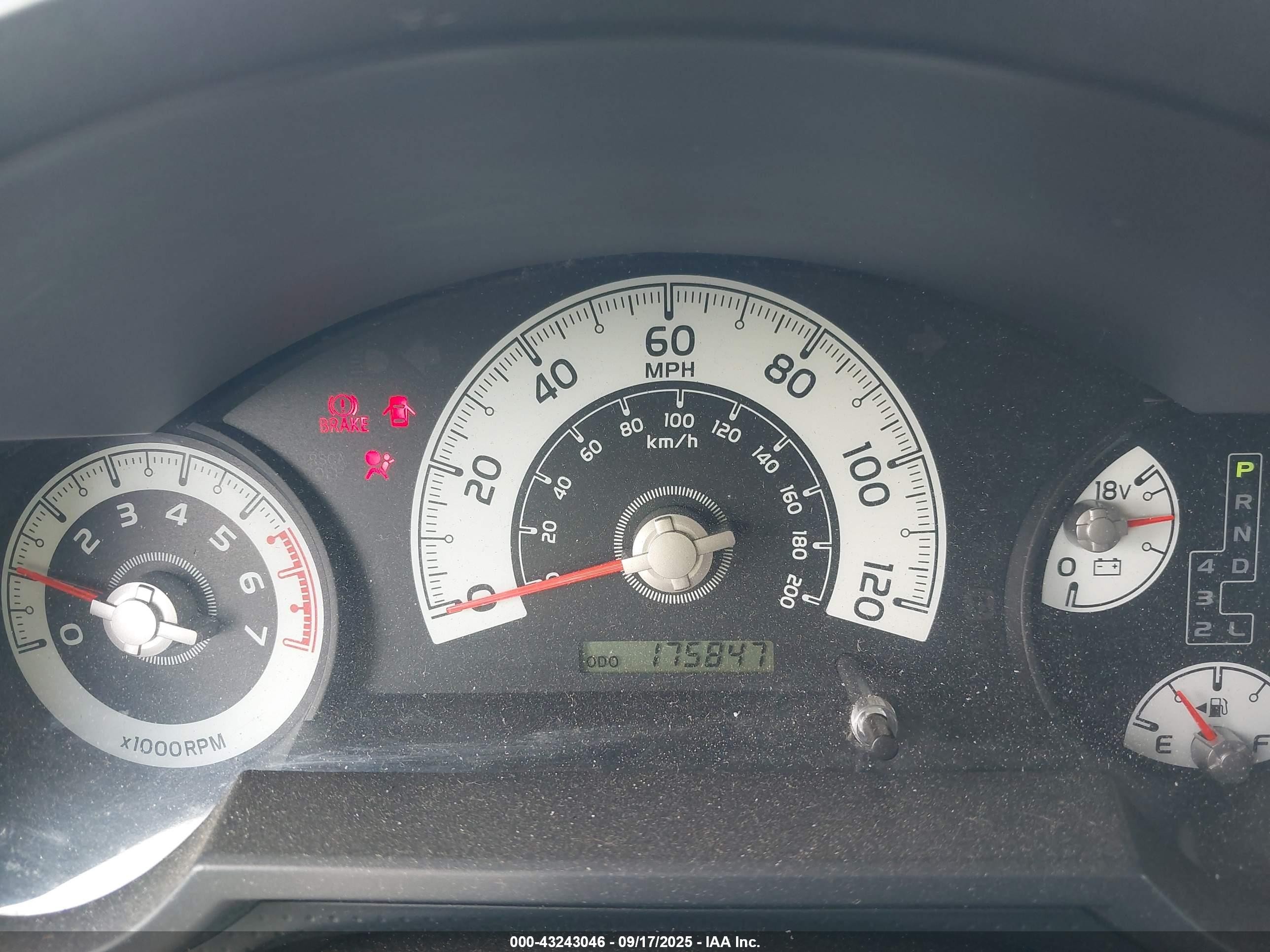2009 Toyota Fj Cruiser   White vin: JTEZU11F19K008271