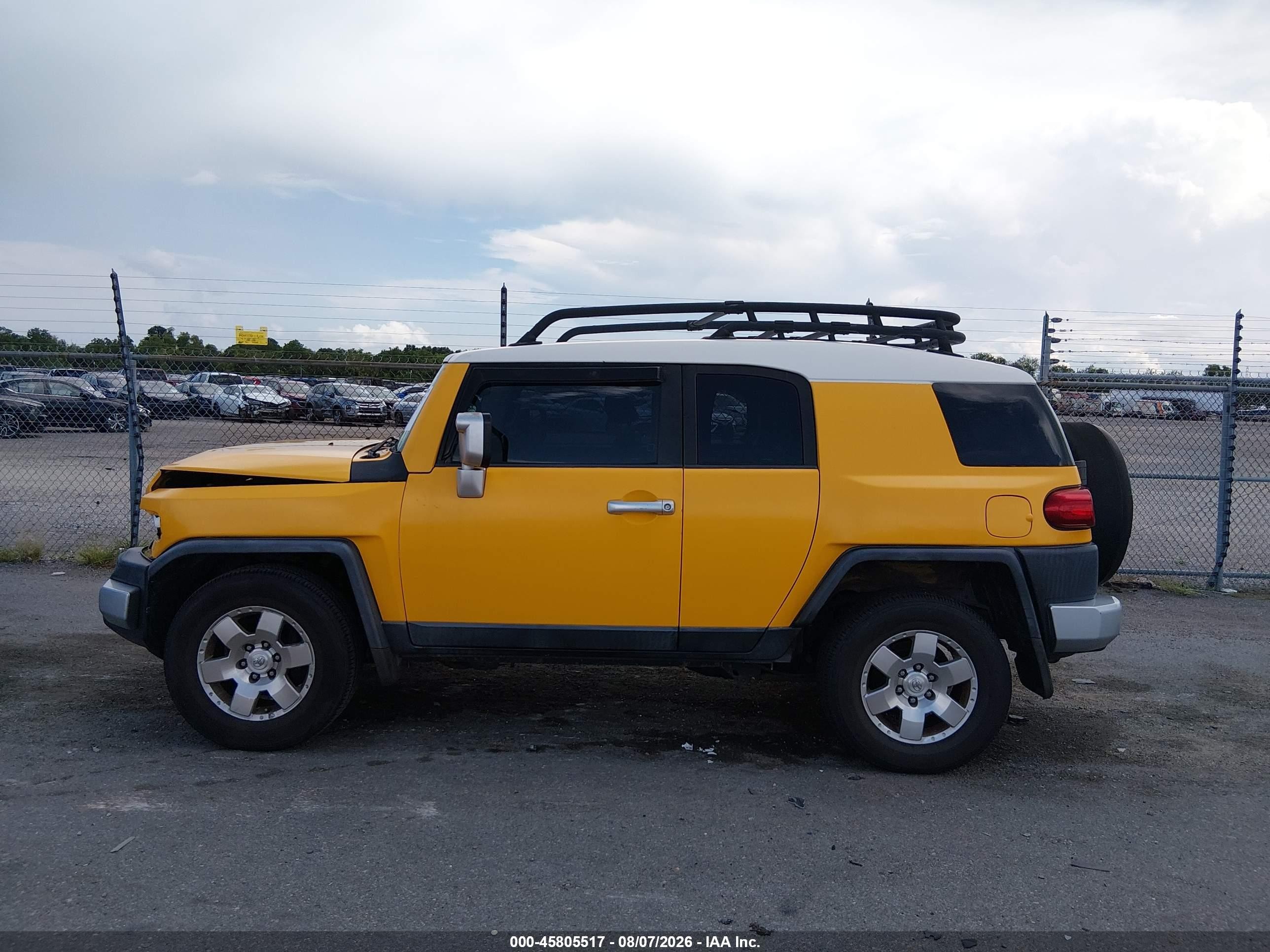 2008 Toyota Fj Cruiser   Yellow vin: JTEZU11F38K001644