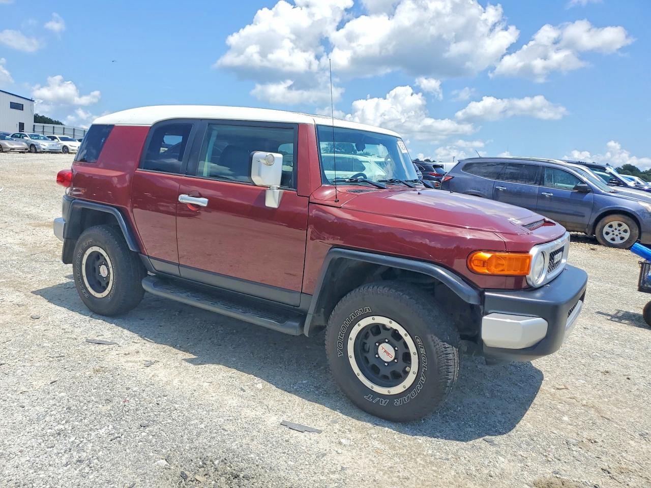 2008 Toyota Fj Cruiser Base Burgundy vin: JTEZU11F38K006326