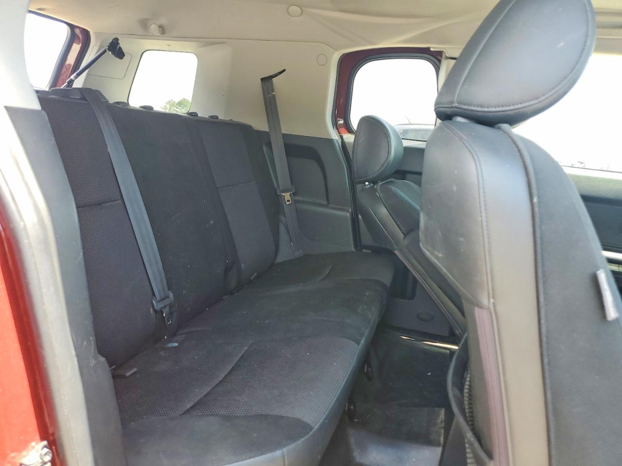 2008 Toyota Fj Cruiser Base Burgundy vin: JTEZU11F38K006326