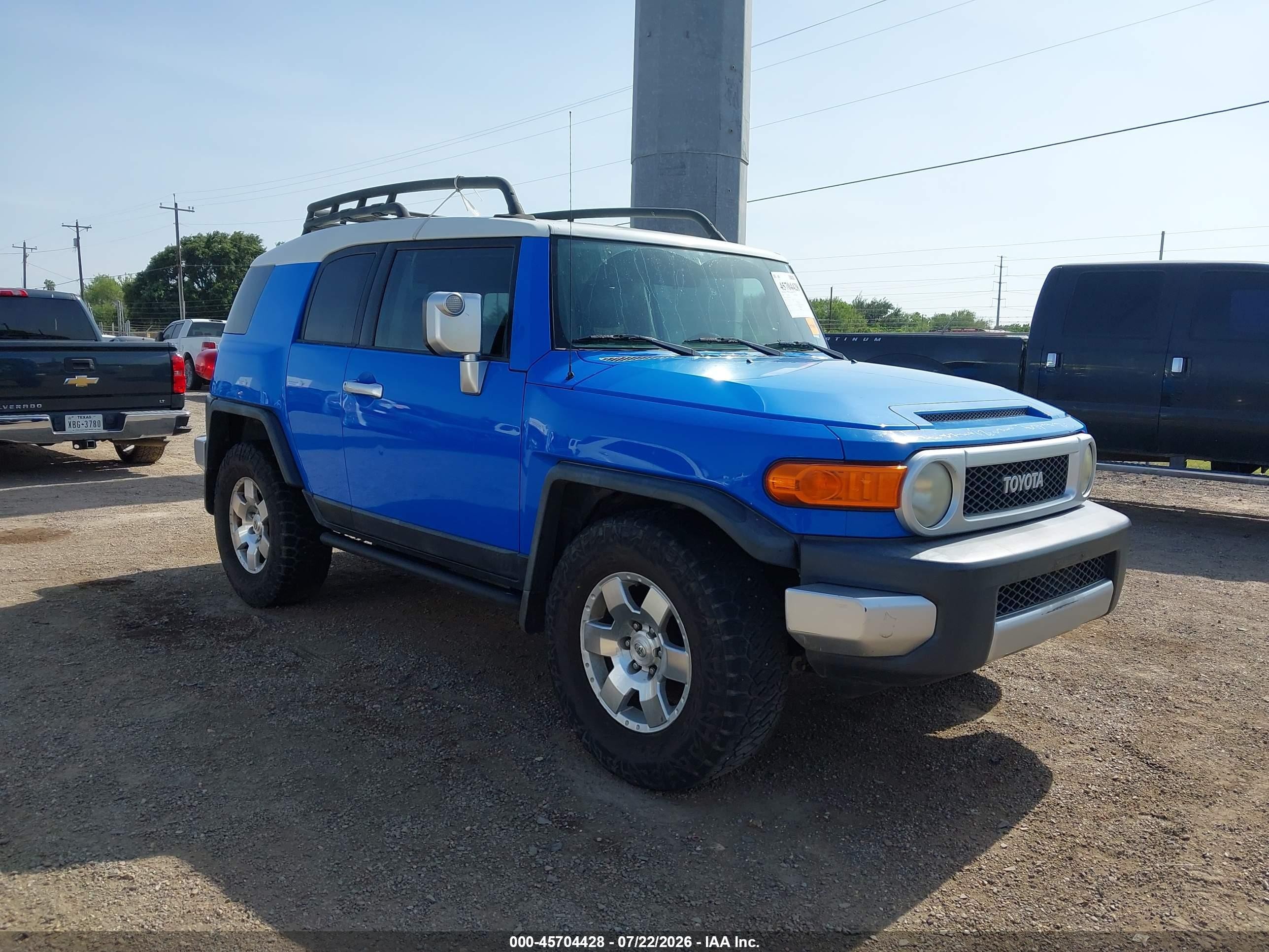 2007 Toyota Fj Cruiser   Blue vin: JTEZU11F570018178