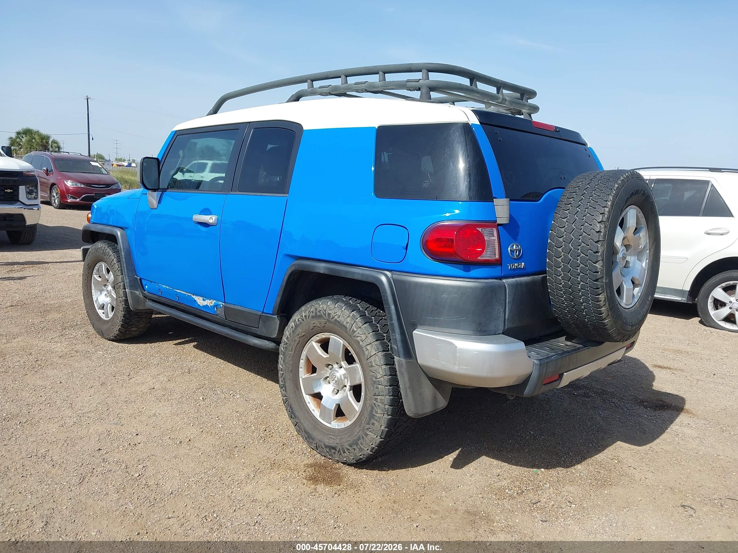 2007 Toyota Fj Cruiser   Blue vin: JTEZU11F570018178