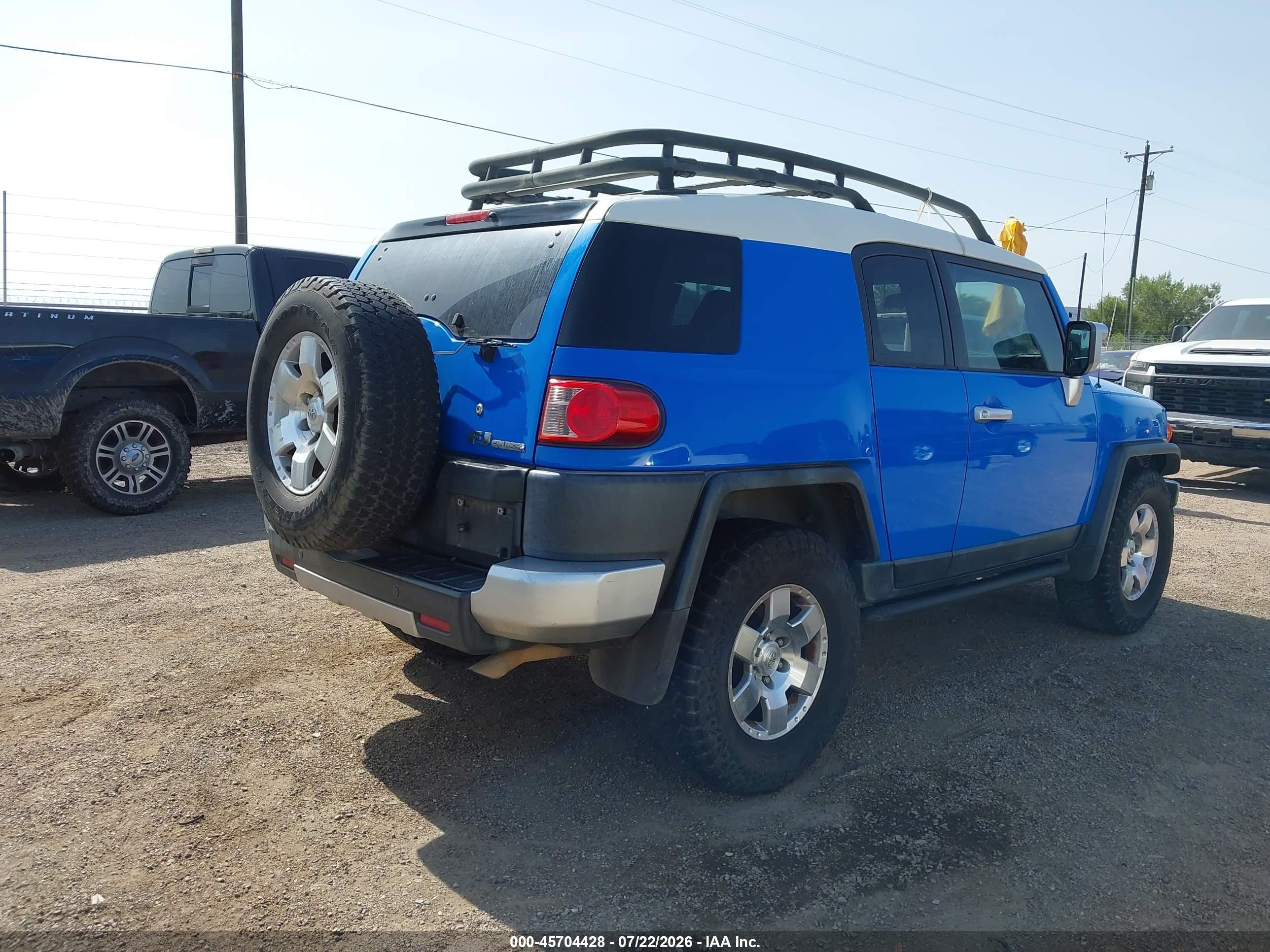 2007 Toyota Fj Cruiser   Blue vin: JTEZU11F570018178