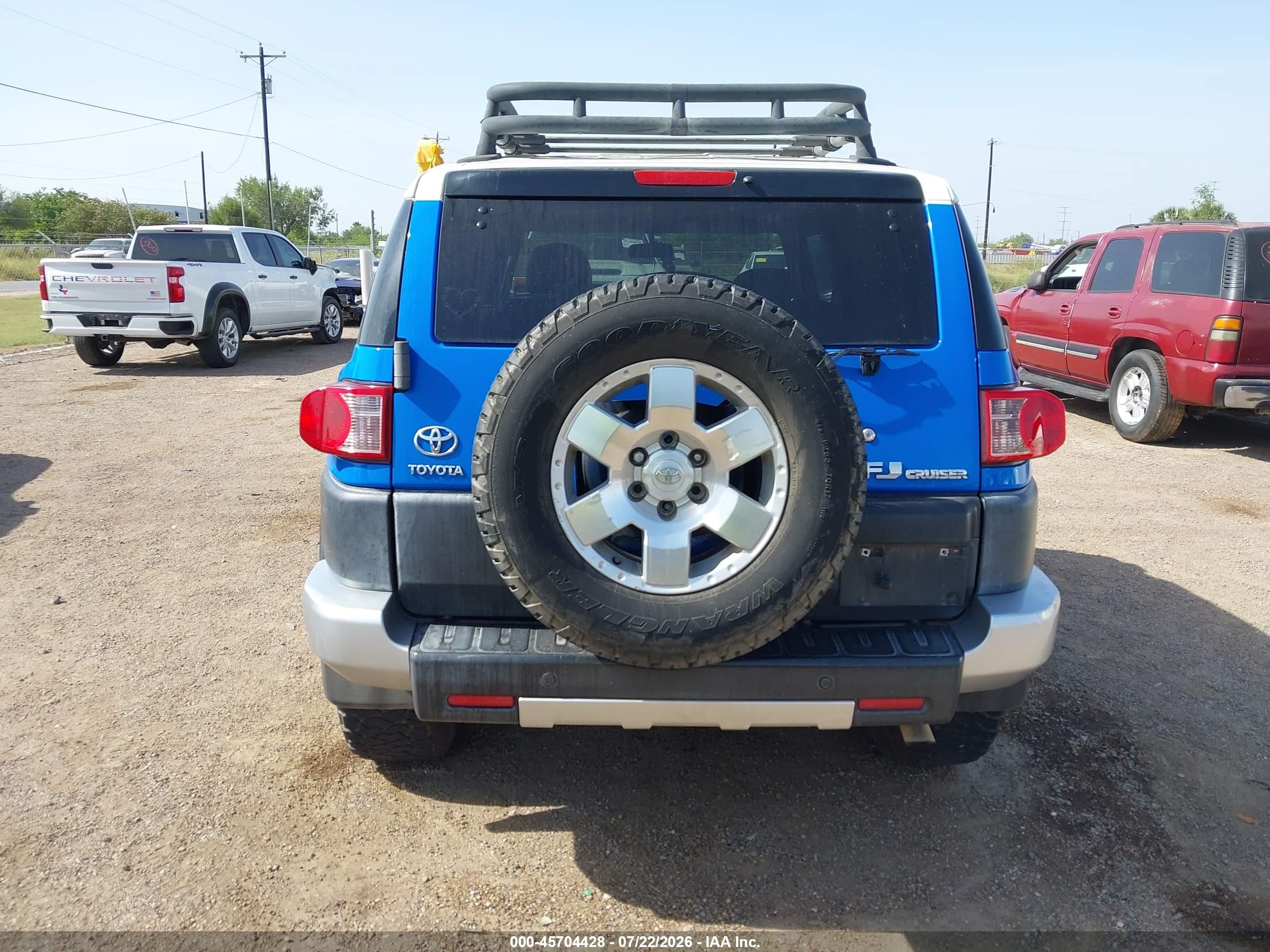 2007 Toyota Fj Cruiser   Blue vin: JTEZU11F570018178