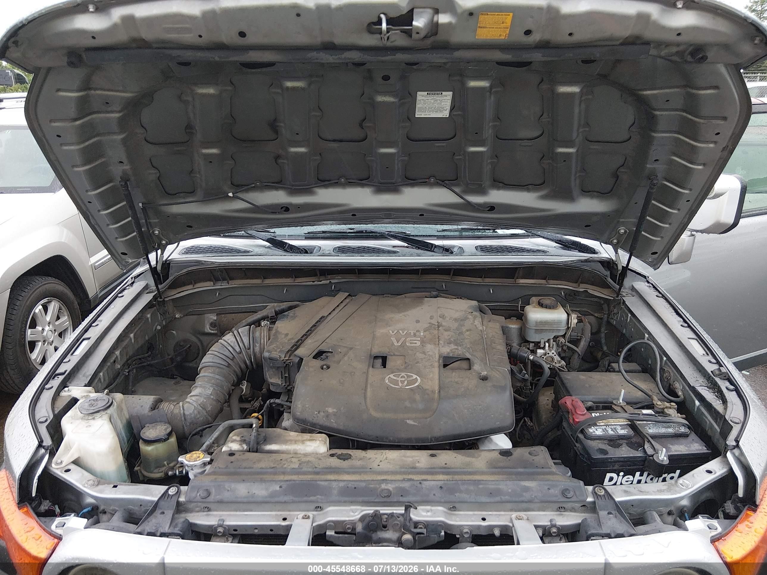 2009 Toyota Fj Cruiser   Серый vin: JTEZU11F79K008372