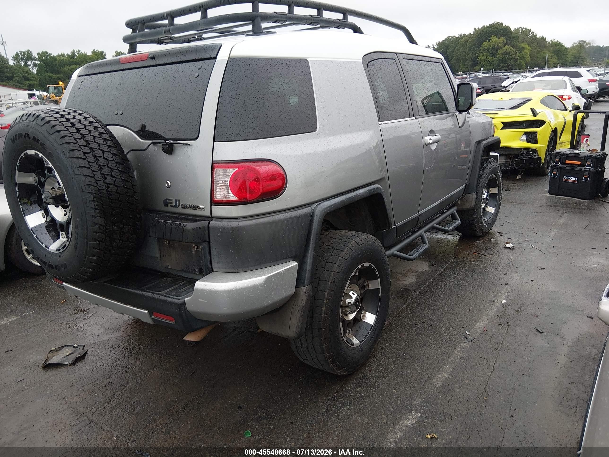 2009 Toyota Fj Cruiser   Серый vin: JTEZU11F79K008372