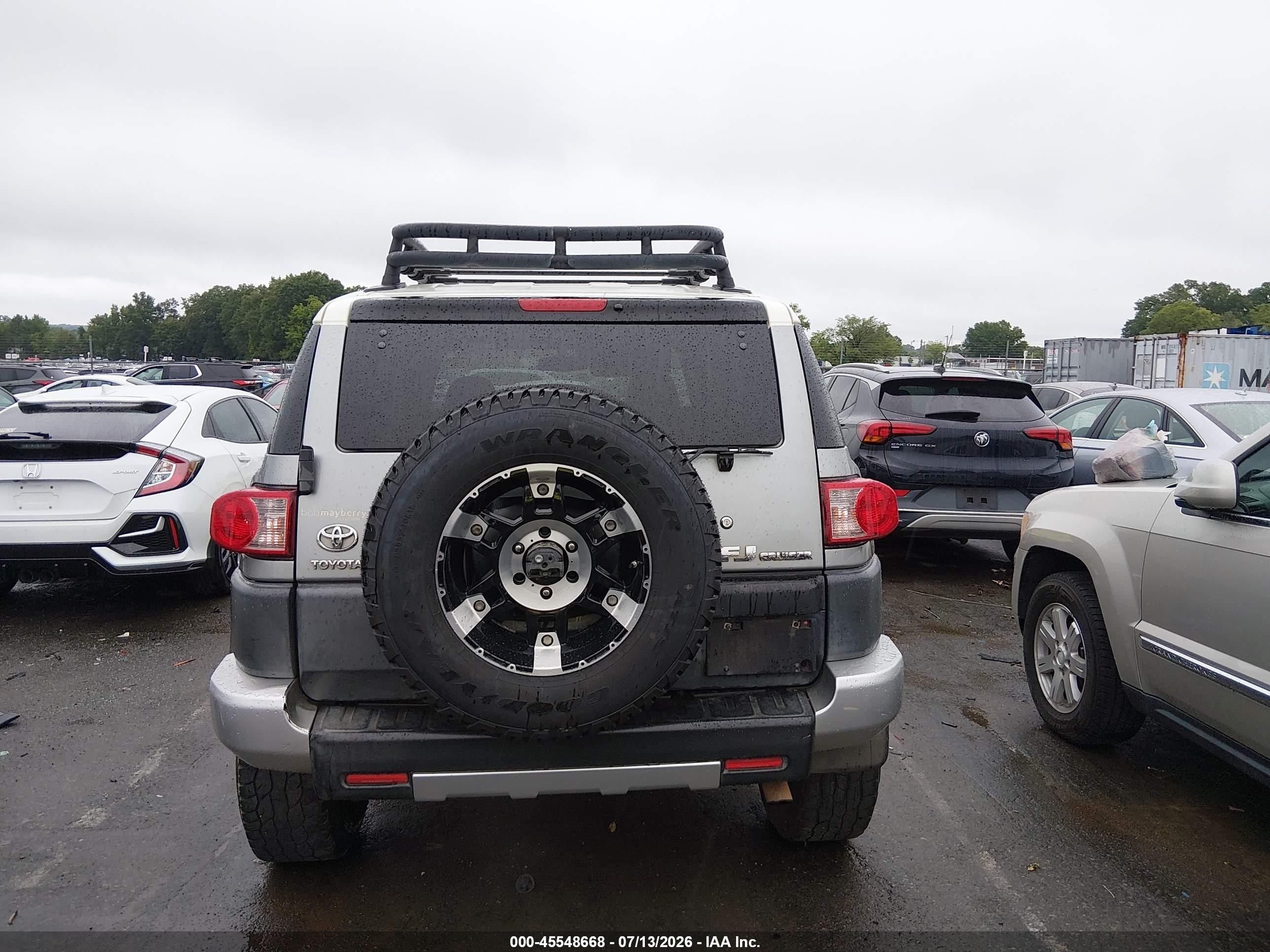 2009 Toyota Fj Cruiser   Серый vin: JTEZU11F79K008372