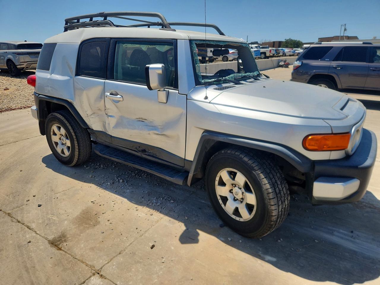 2007 Toyota Fj Cruiser Base Silver vin: JTEZU11F870015159