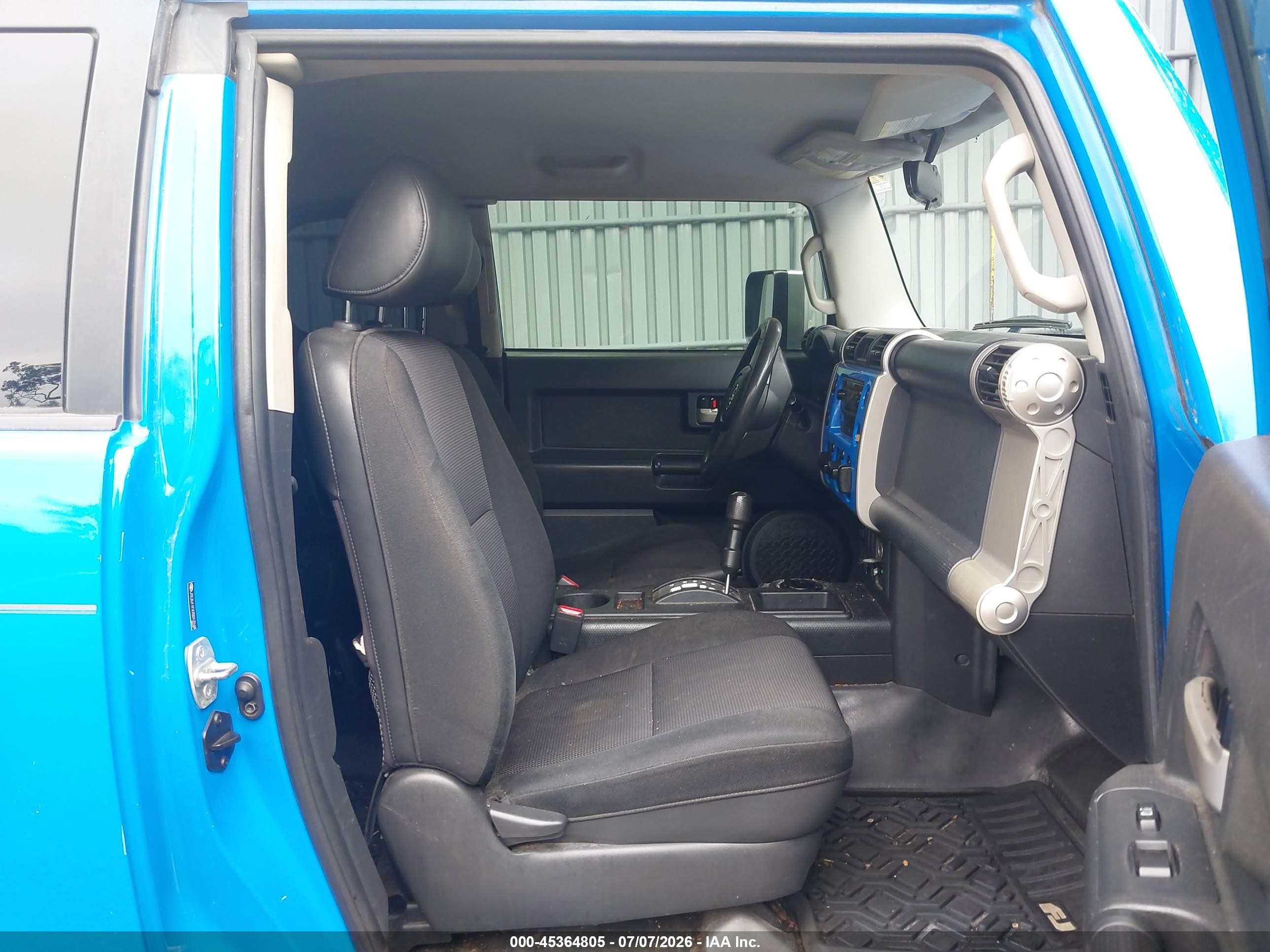 2007 Toyota Fj Cruiser   Blue vin: JTEZU11FX70013168