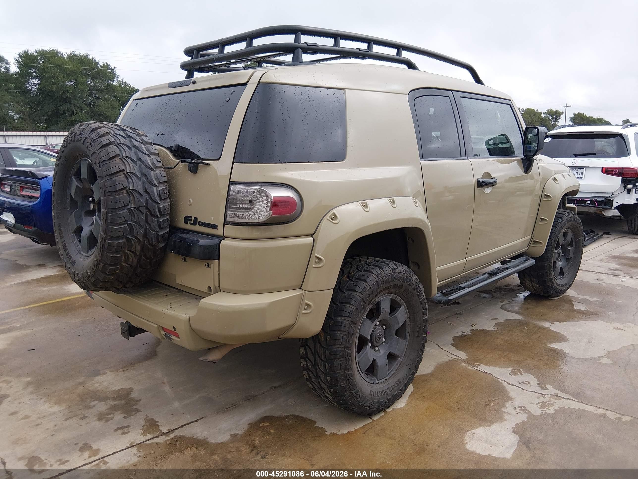 2008 Toyota Fj Cruiser   Tan vin: JTEZU11FX8K005464
