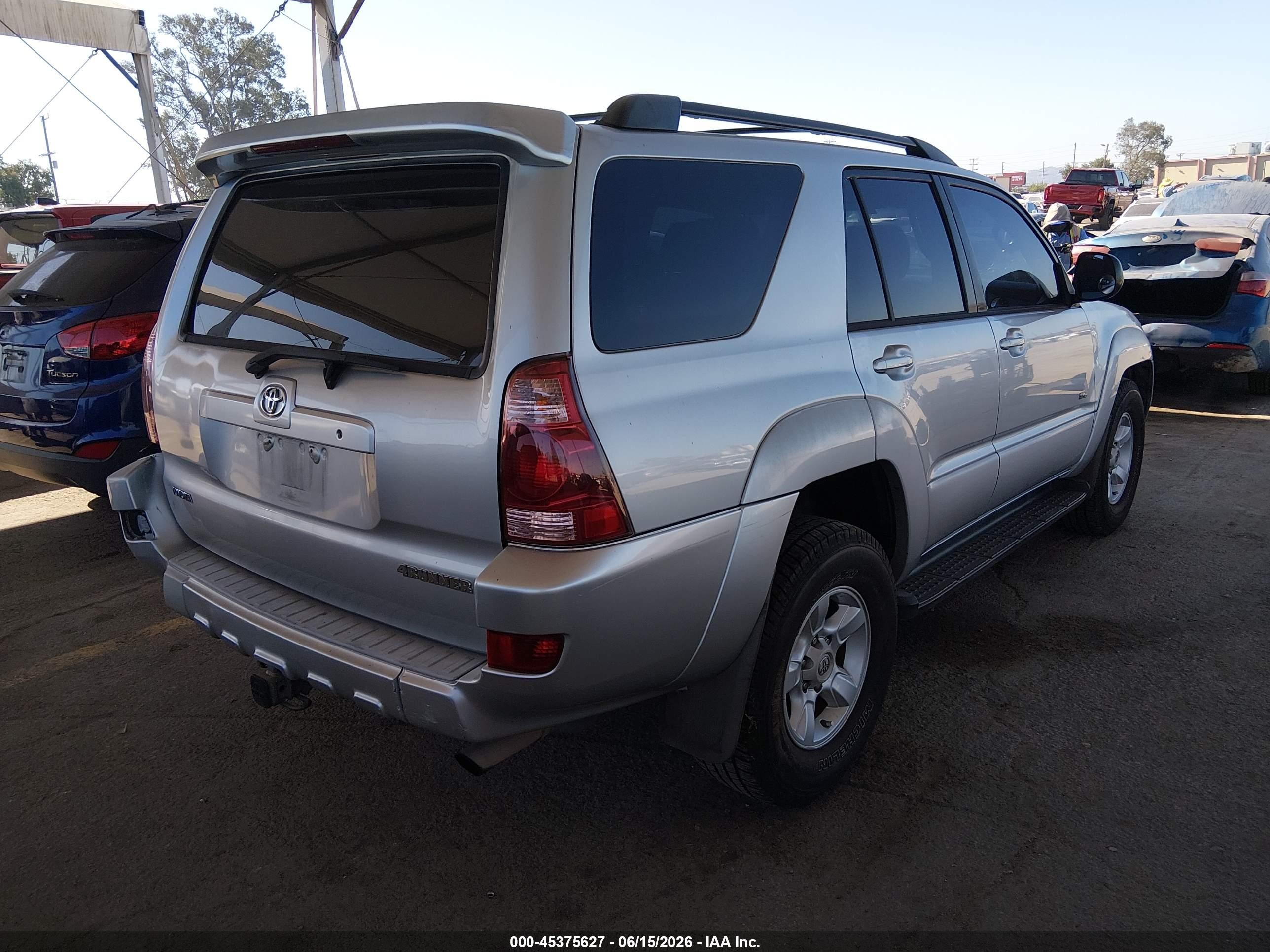 2005 Toyota 4runner Sr5 V6 Silver vin: JTEZU14R050054895