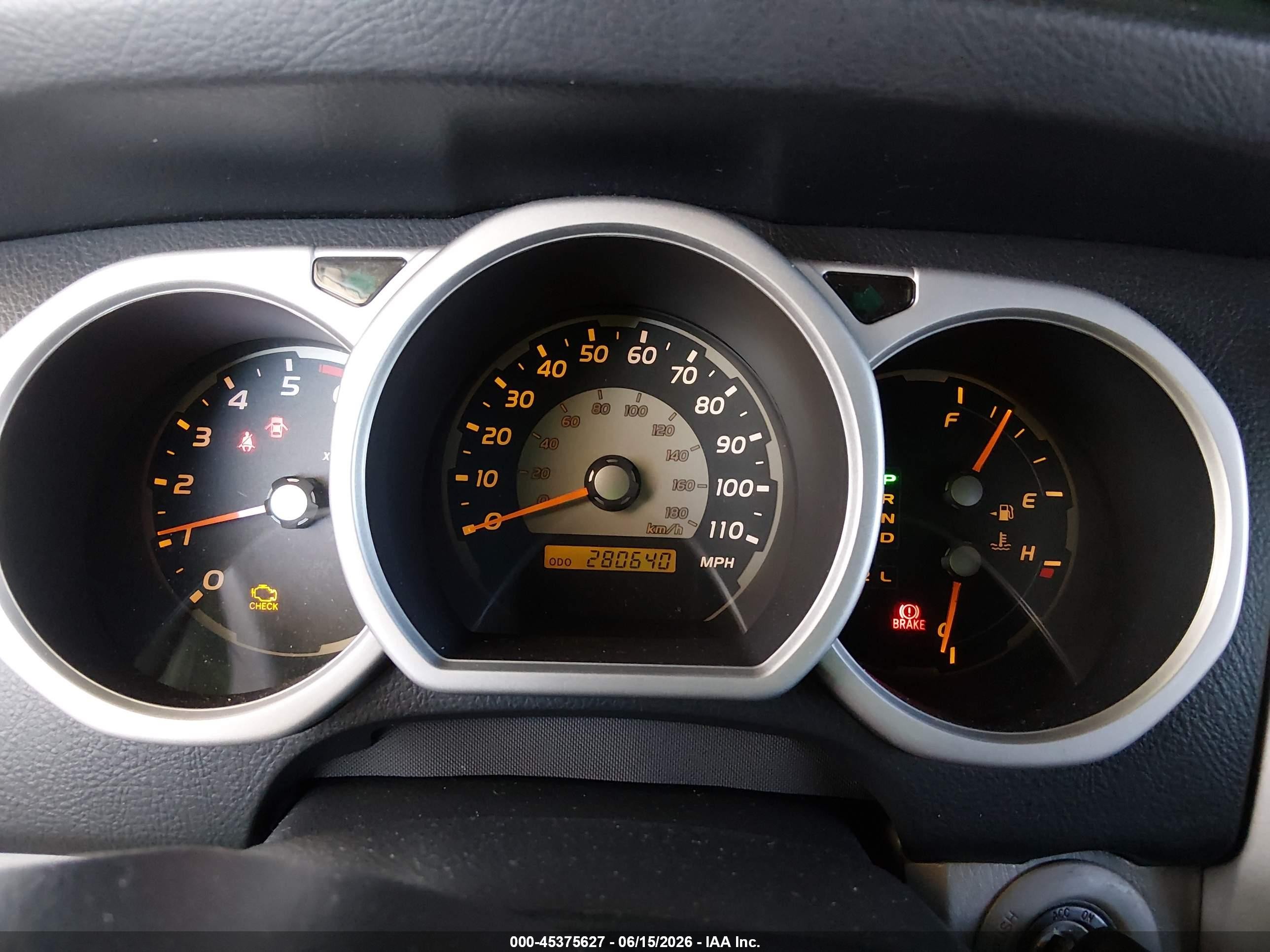 2005 Toyota 4runner Sr5 V6 Silver vin: JTEZU14R050054895