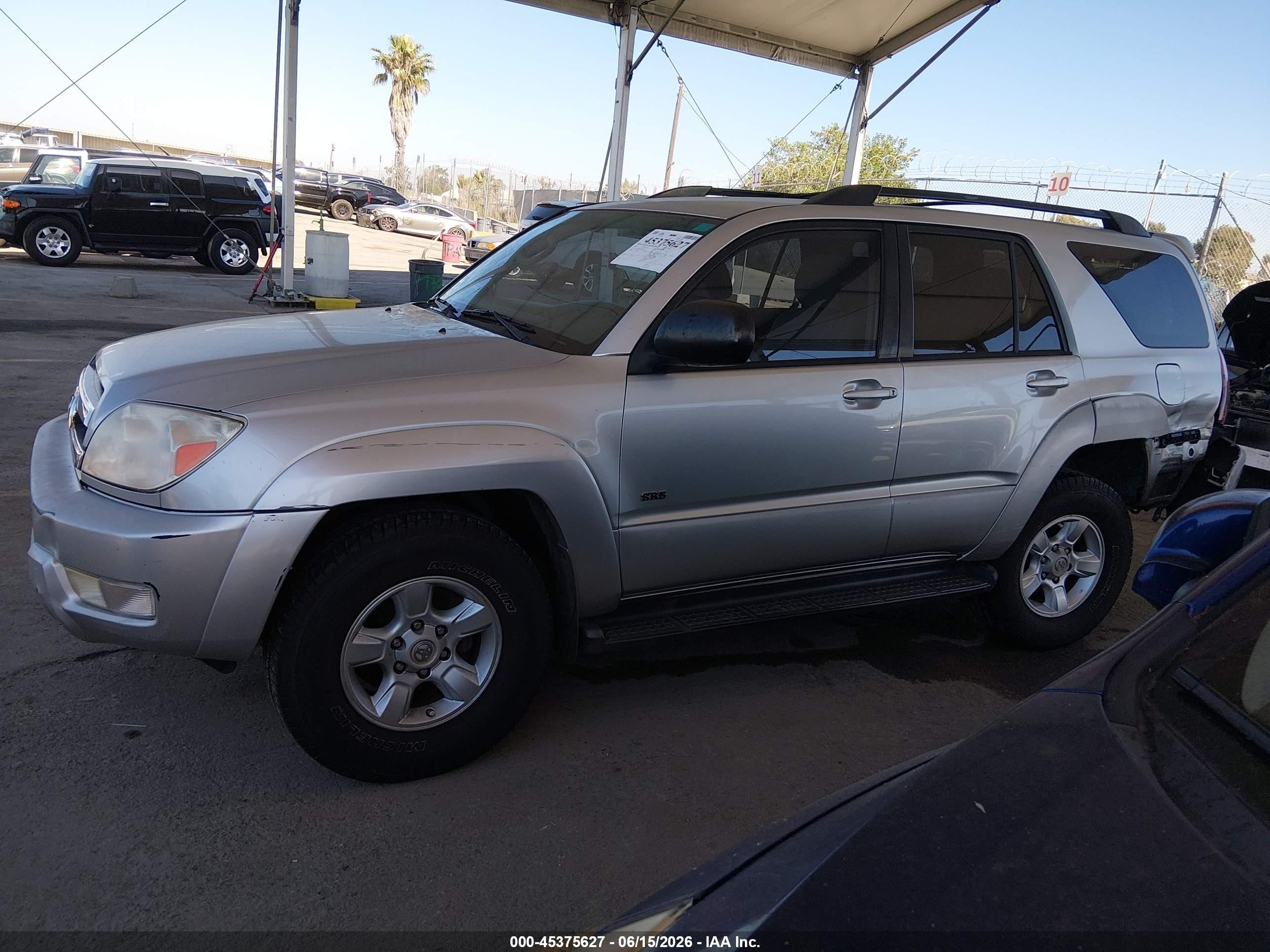 2005 Toyota 4runner Sr5 V6 Silver vin: JTEZU14R050054895