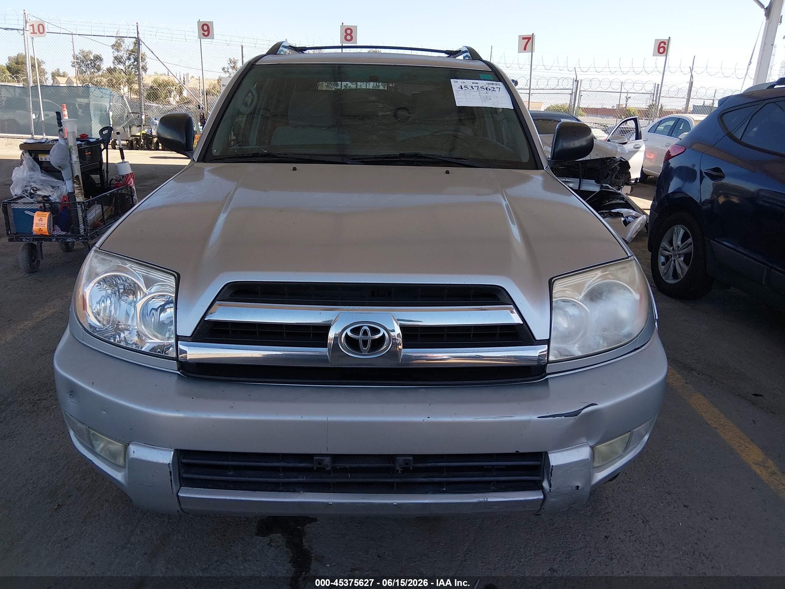 2005 Toyota 4runner Sr5 V6 Silver vin: JTEZU14R050054895