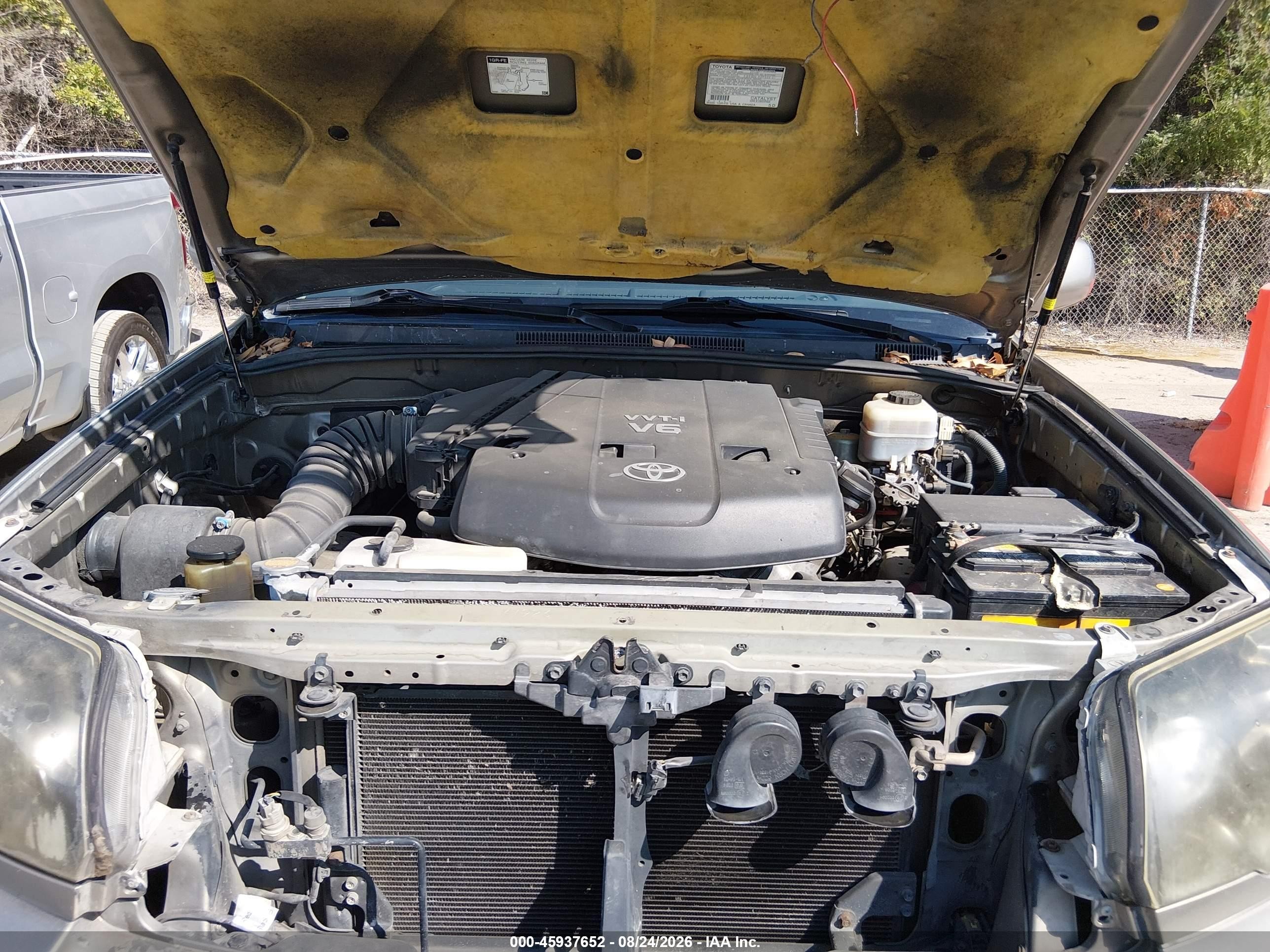 2006 Toyota 4runner Sr5 V6 Золотой vin: JTEZU14R060083007