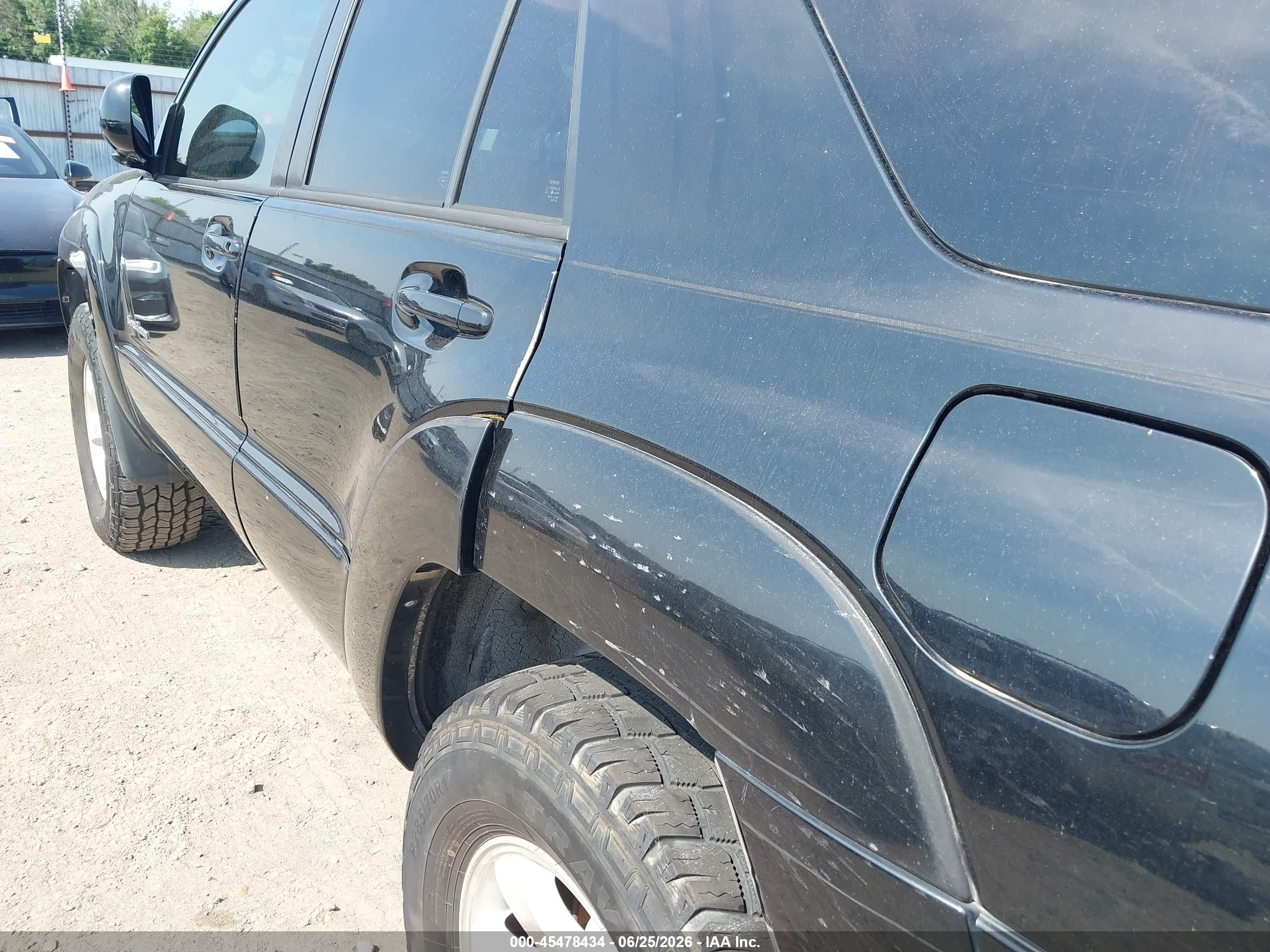 2004 Toyota 4runner Sr5 Sport V6 Black vin: JTEZU14R148014566