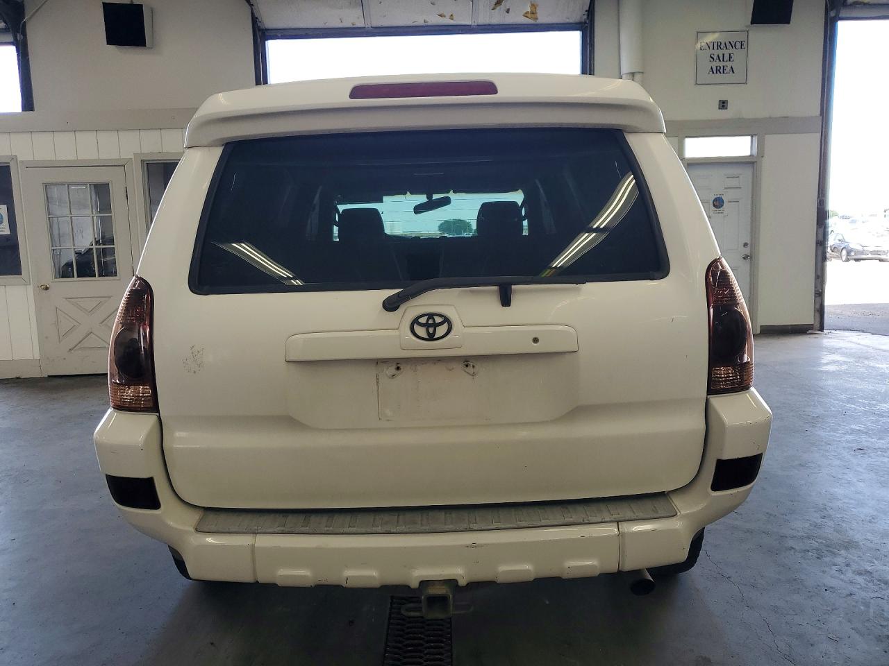 2005 Toyota 4runner Sr5 White vin: JTEZU14R158029683