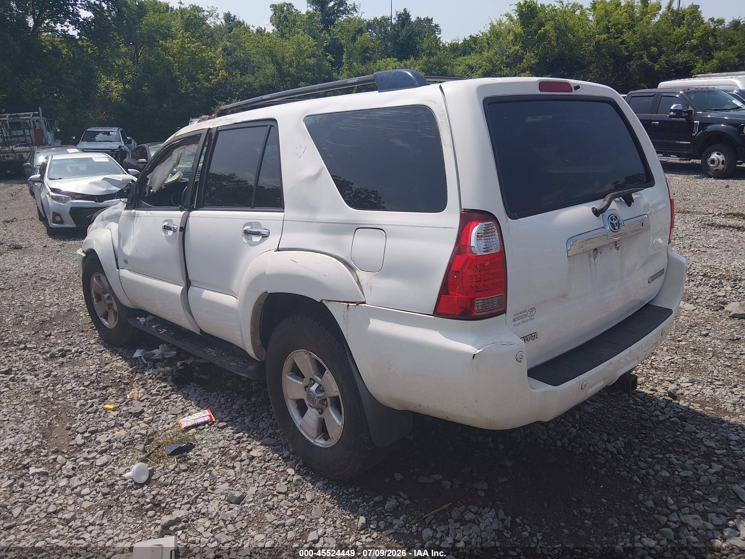 2008 Toyota 4runner Sr5 V6 White vin: JTEZU14R18K009571