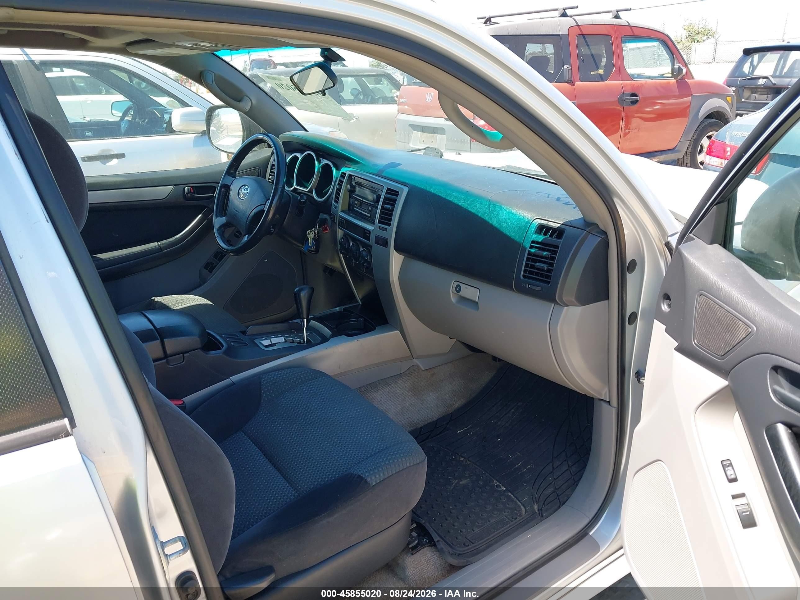 2005 Toyota 4runner Sr5 Sport V6 Silver vin: JTEZU14R258037873