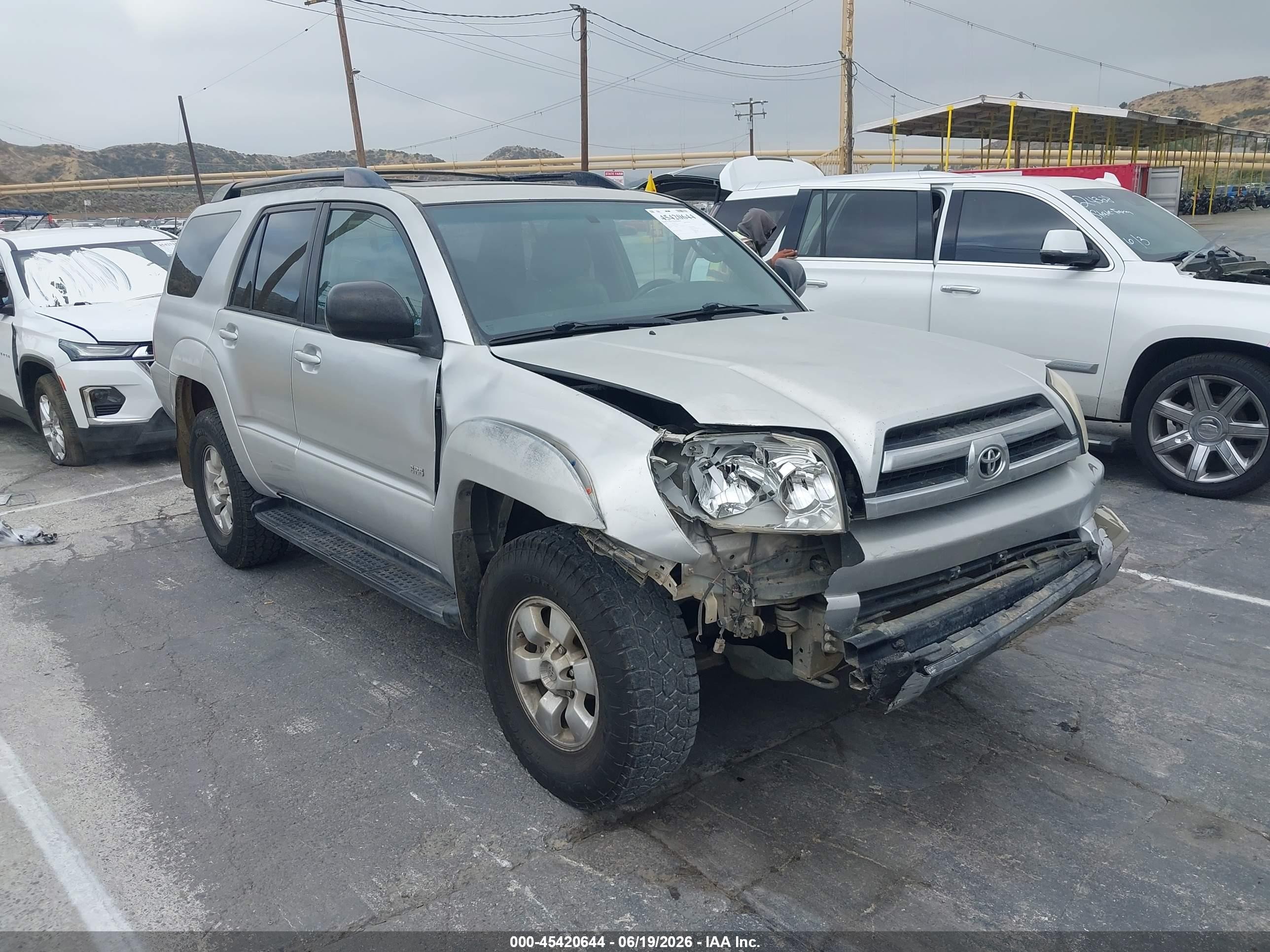 2005 Toyota 4runner Sr5 V6 Silver vin: JTEZU14R258039963