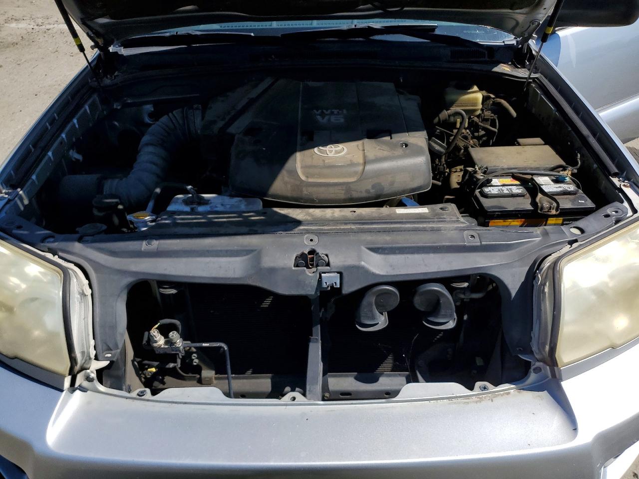 2006 Toyota 4runner Sr5 Gray vin: JTEZU14R260072302