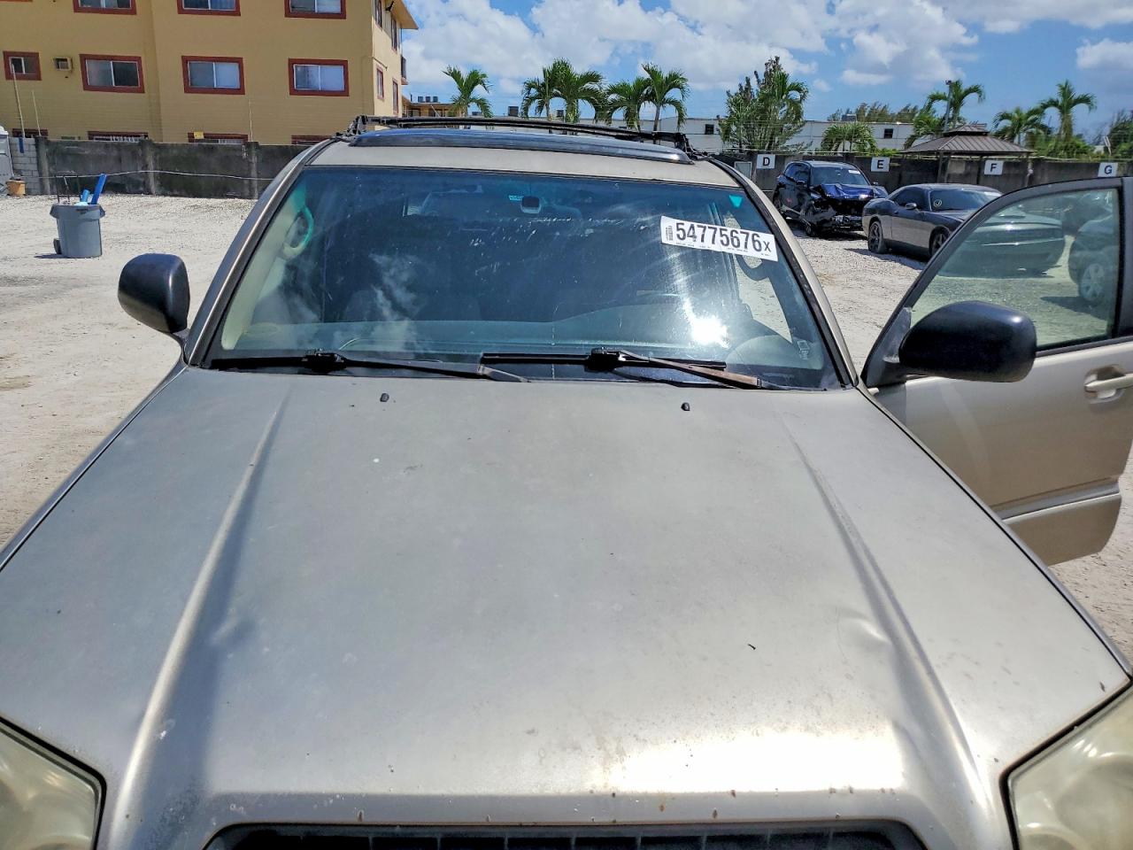 2004 Toyota 4runner Sr5 Gold vin: JTEZU14R348013743