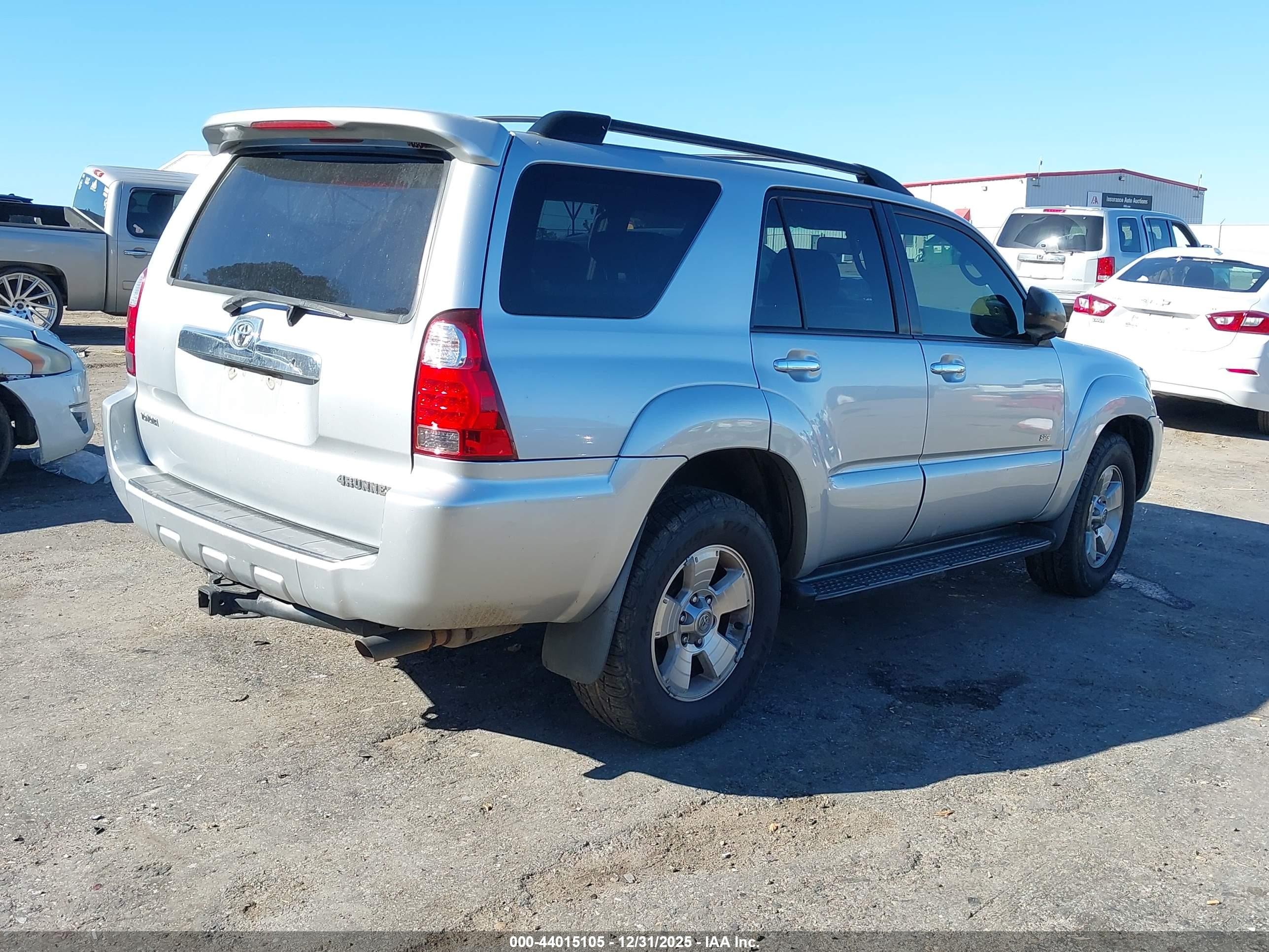 2007 Toyota 4runner Sr5 V6 Silver vin: JTEZU14R378071503