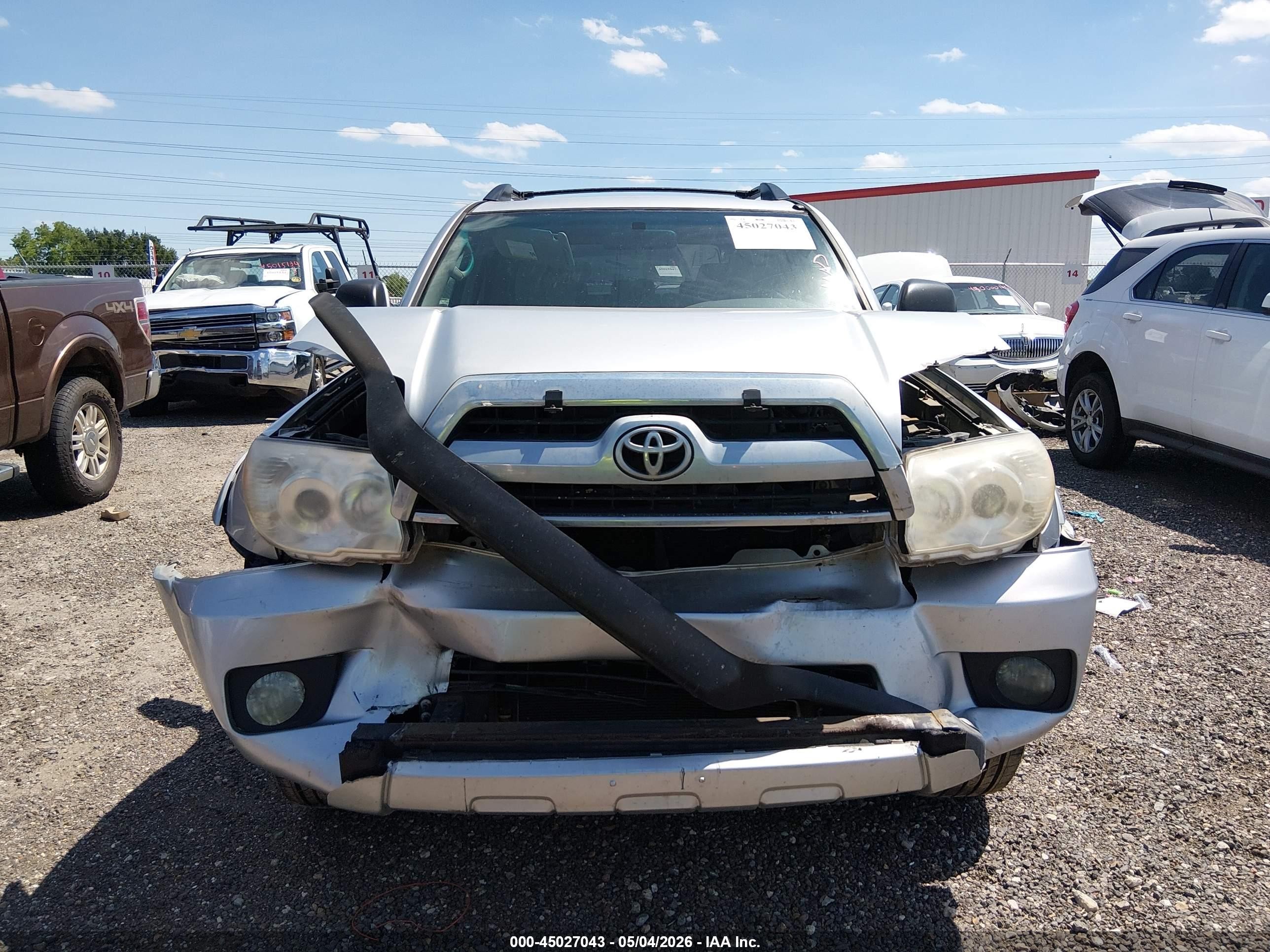 2006 Toyota 4runner Sr5 V6 Silver vin: JTEZU14R460073144